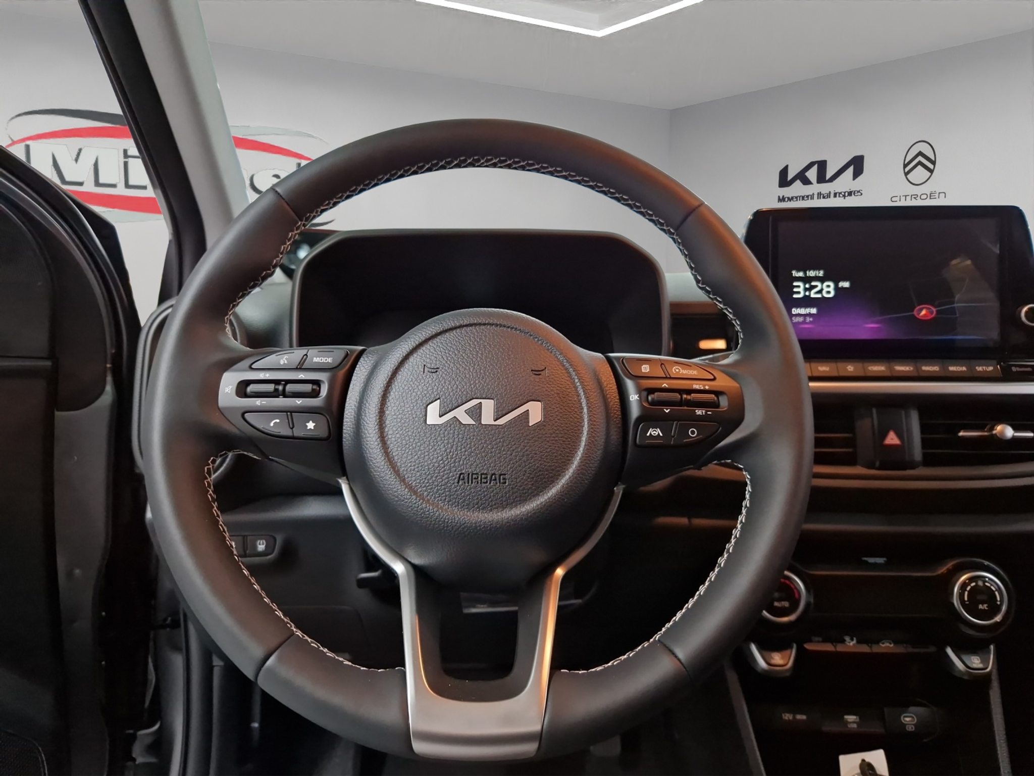 listing desktop thumbnail image 11