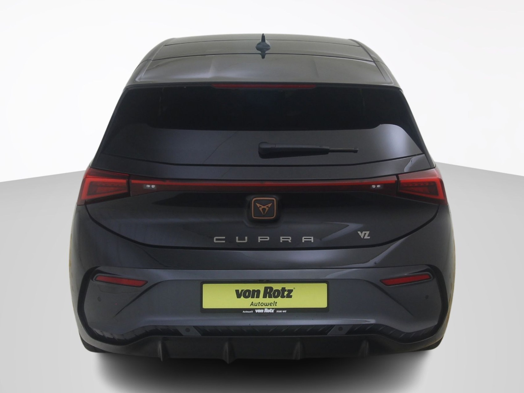 listing desktop thumbnail image 3