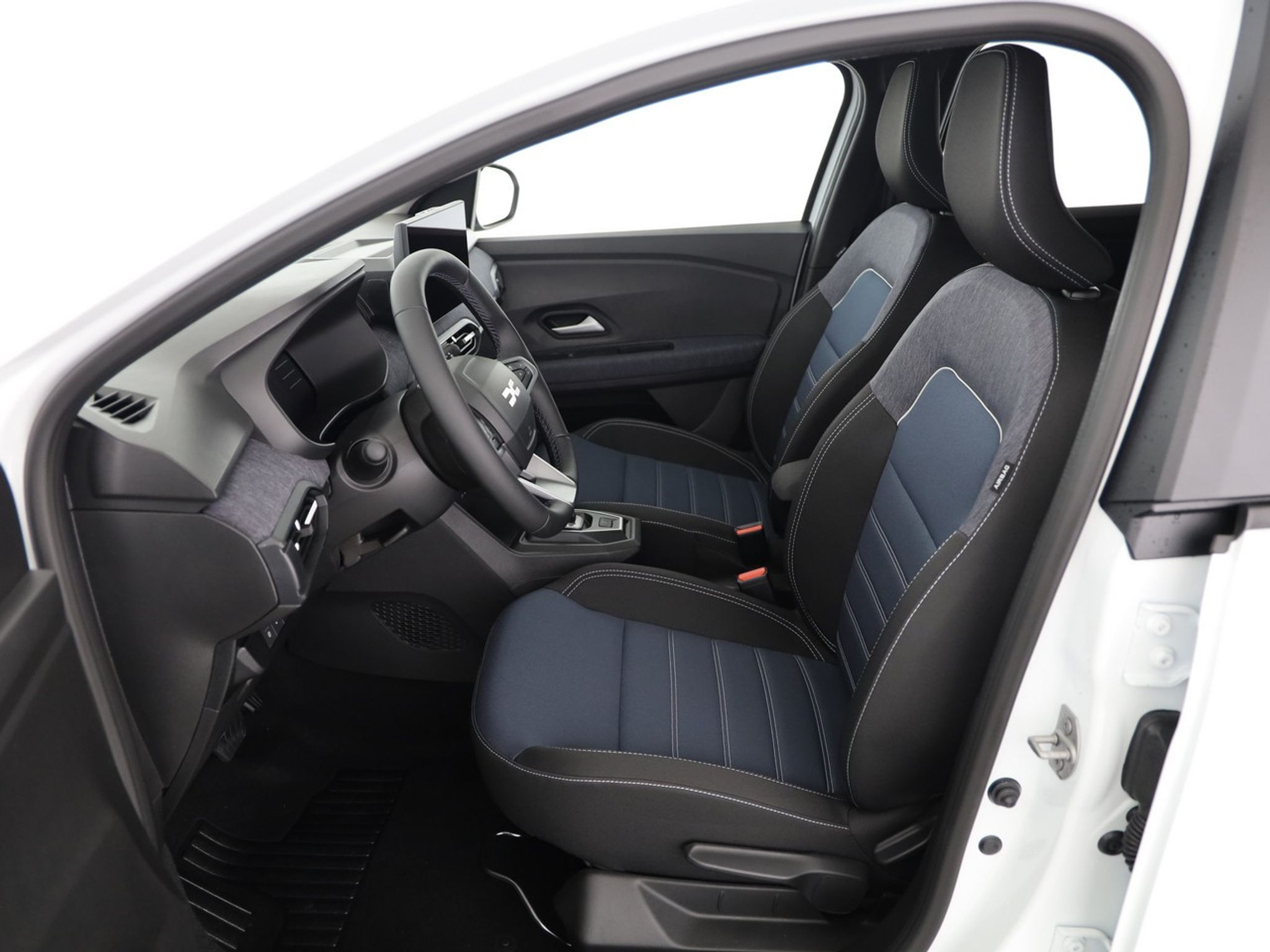 listing desktop thumbnail image 5