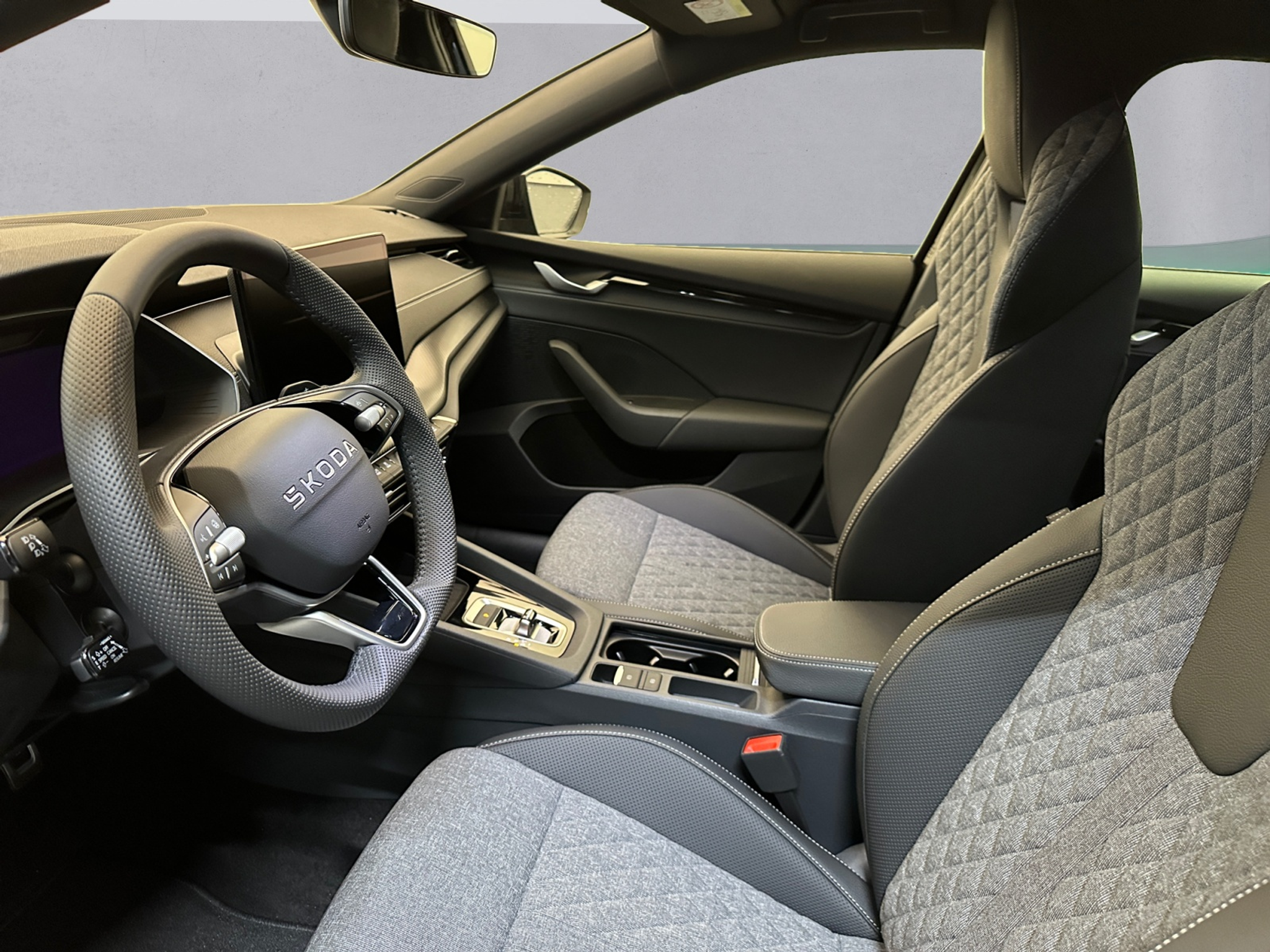 listing desktop thumbnail image 9