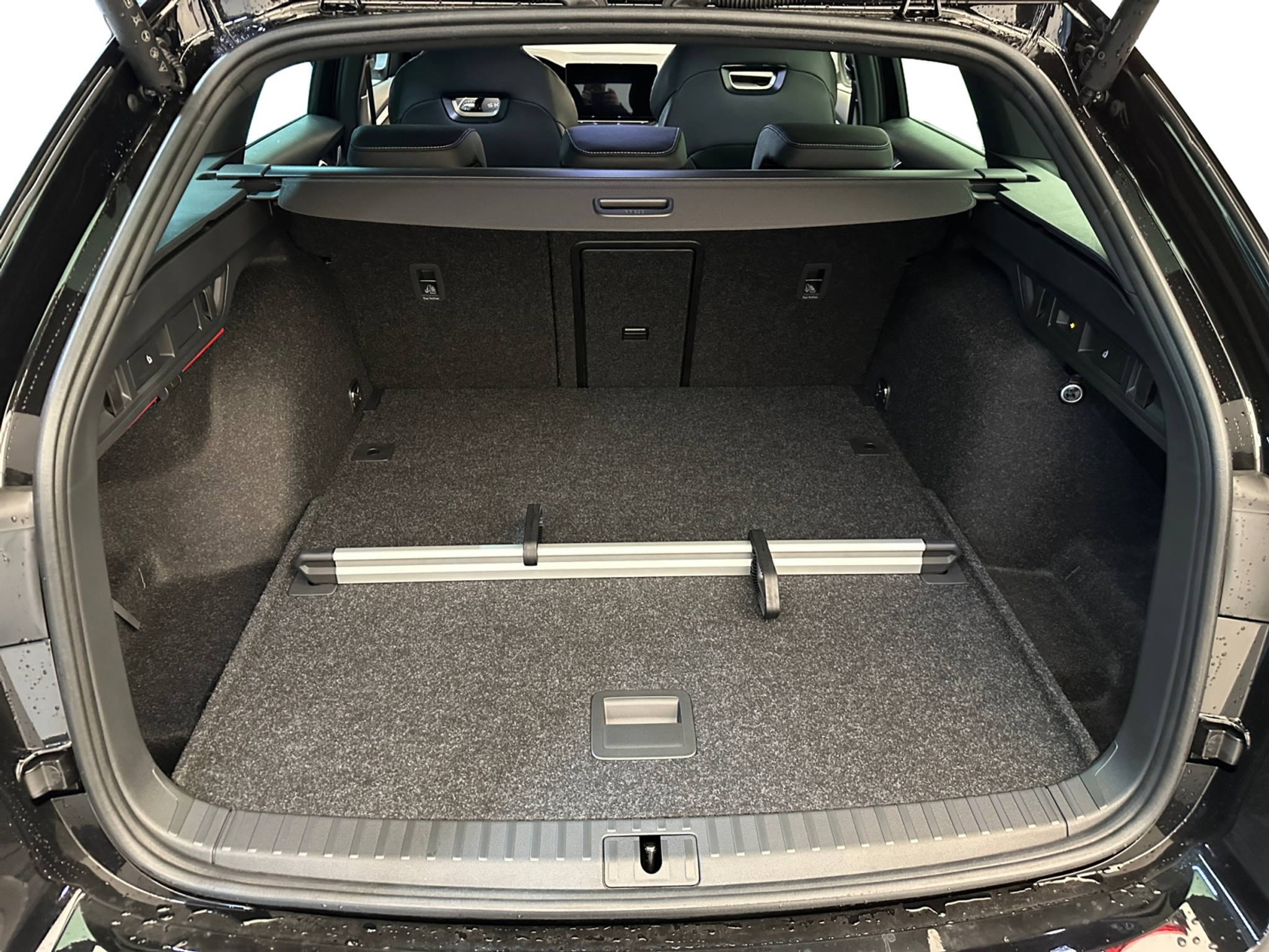 listing desktop thumbnail image 12