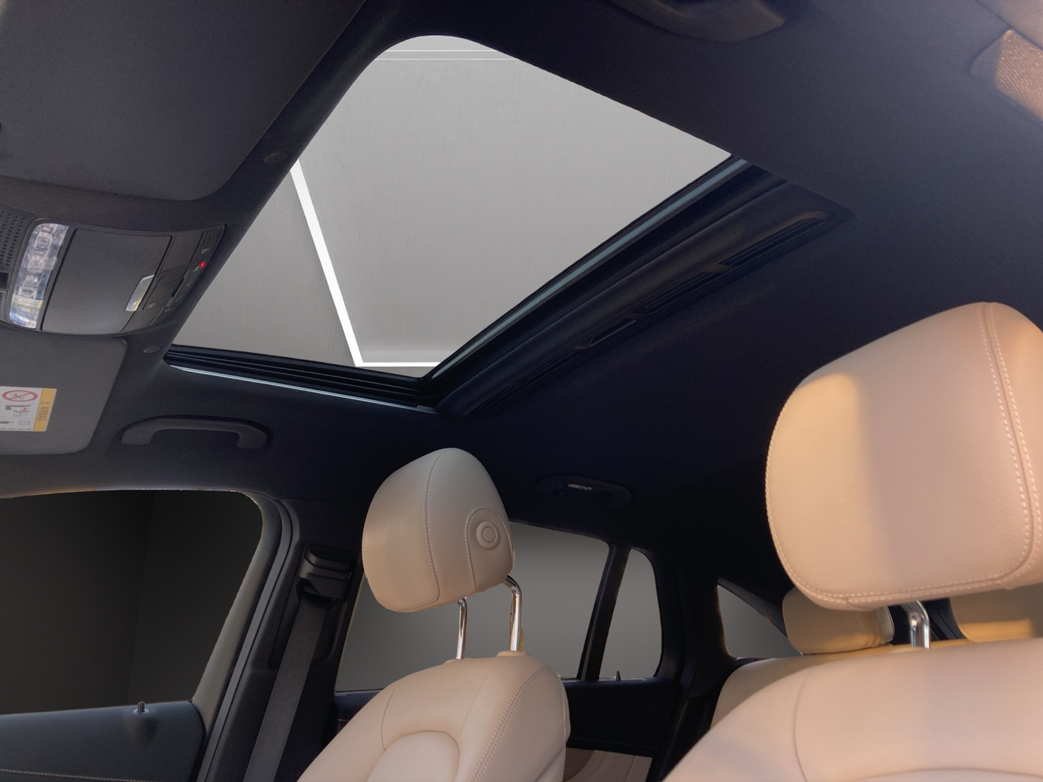 listing desktop thumbnail image 9