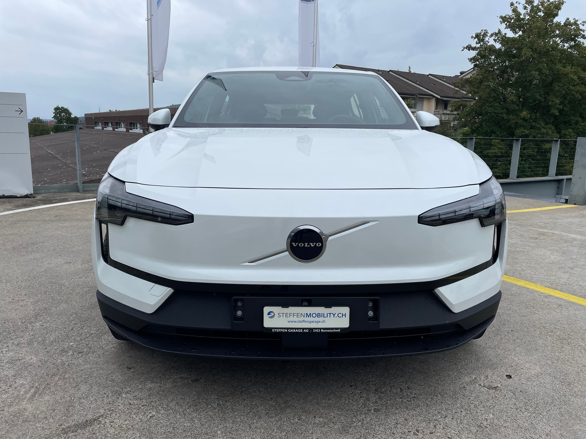 car-image-1