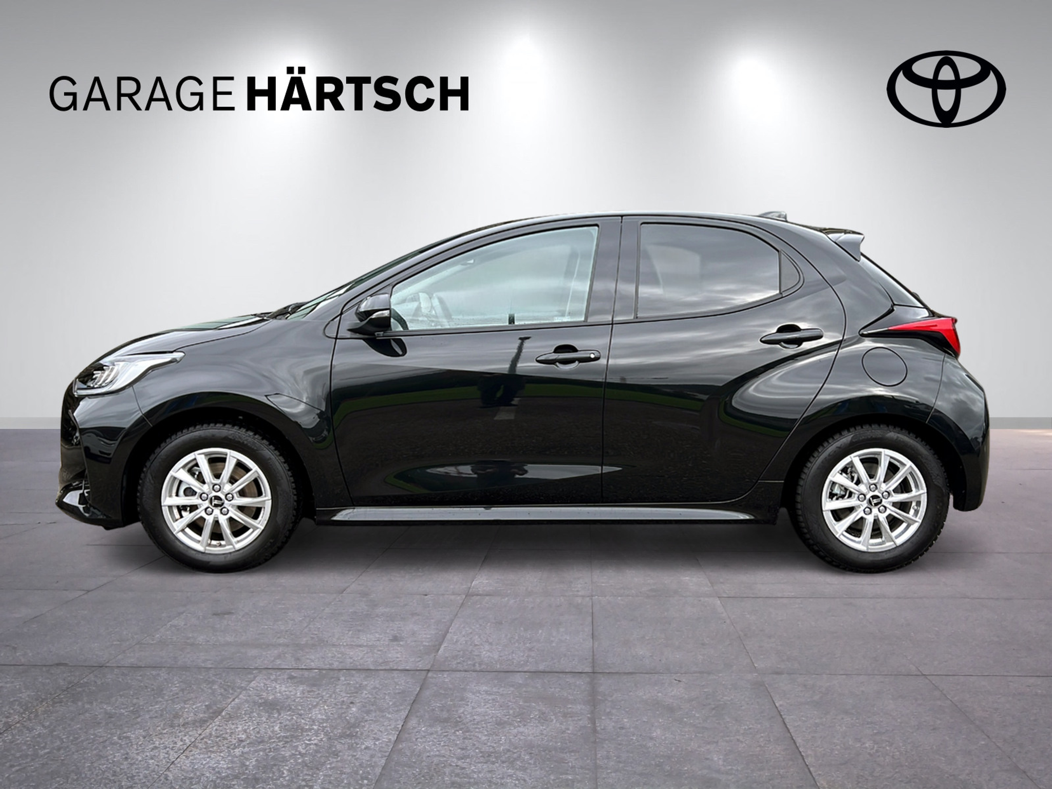 listing desktop thumbnail image 1