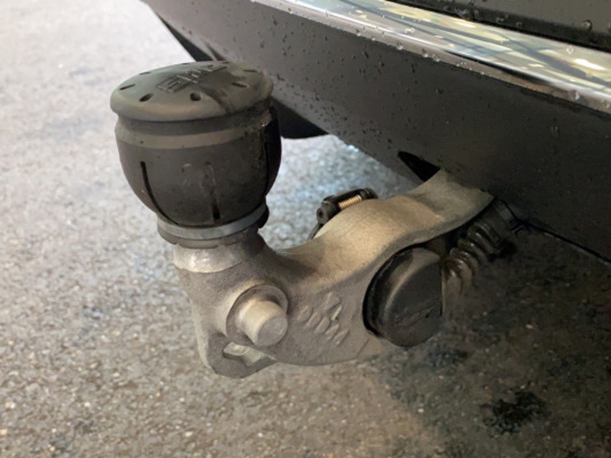 listing desktop thumbnail image 6