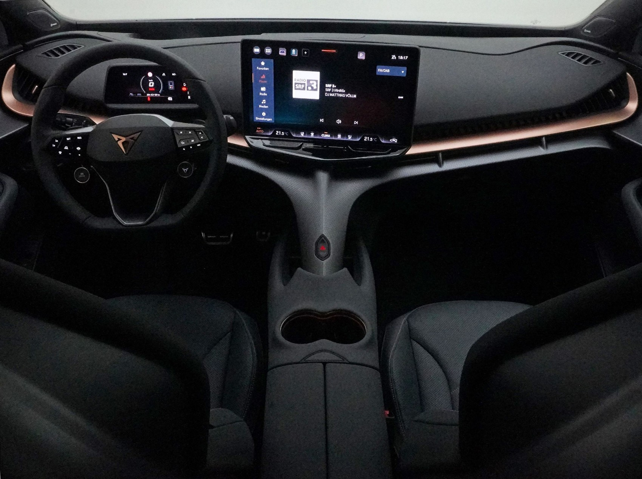 listing desktop thumbnail image 11