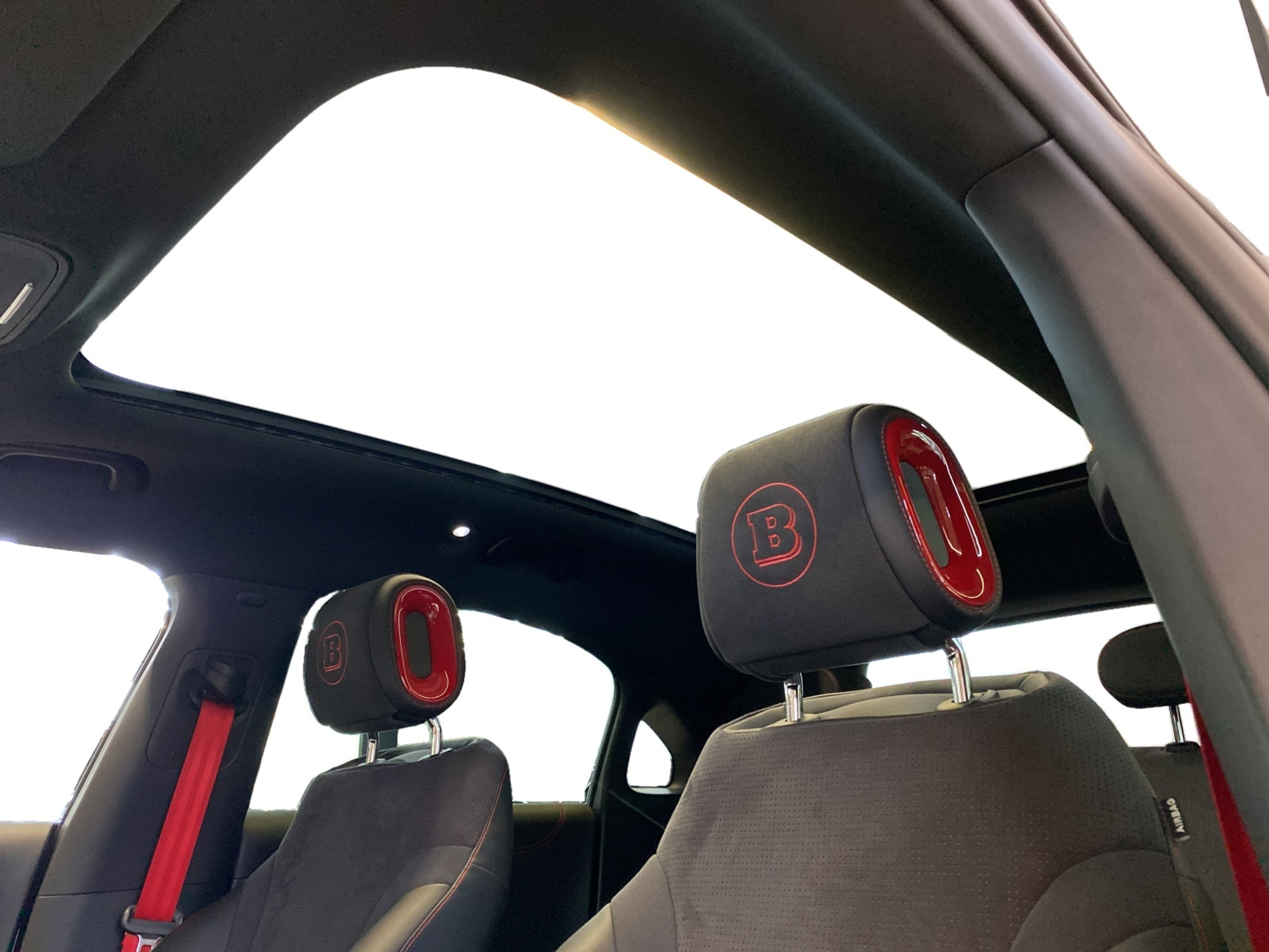 listing desktop thumbnail image 11