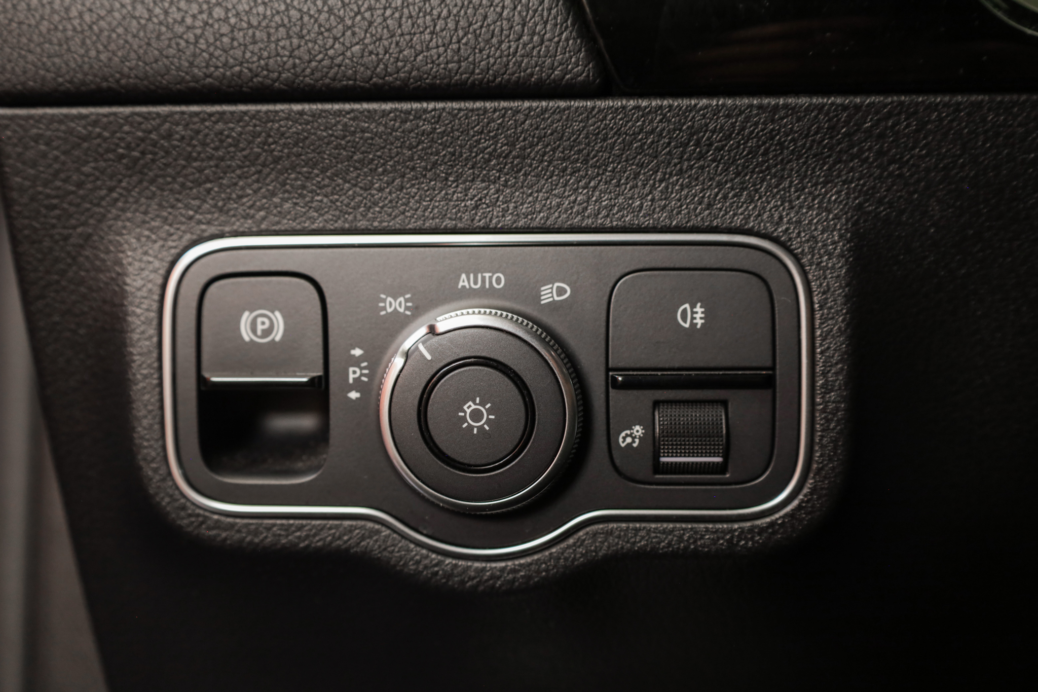 listing desktop thumbnail image 22