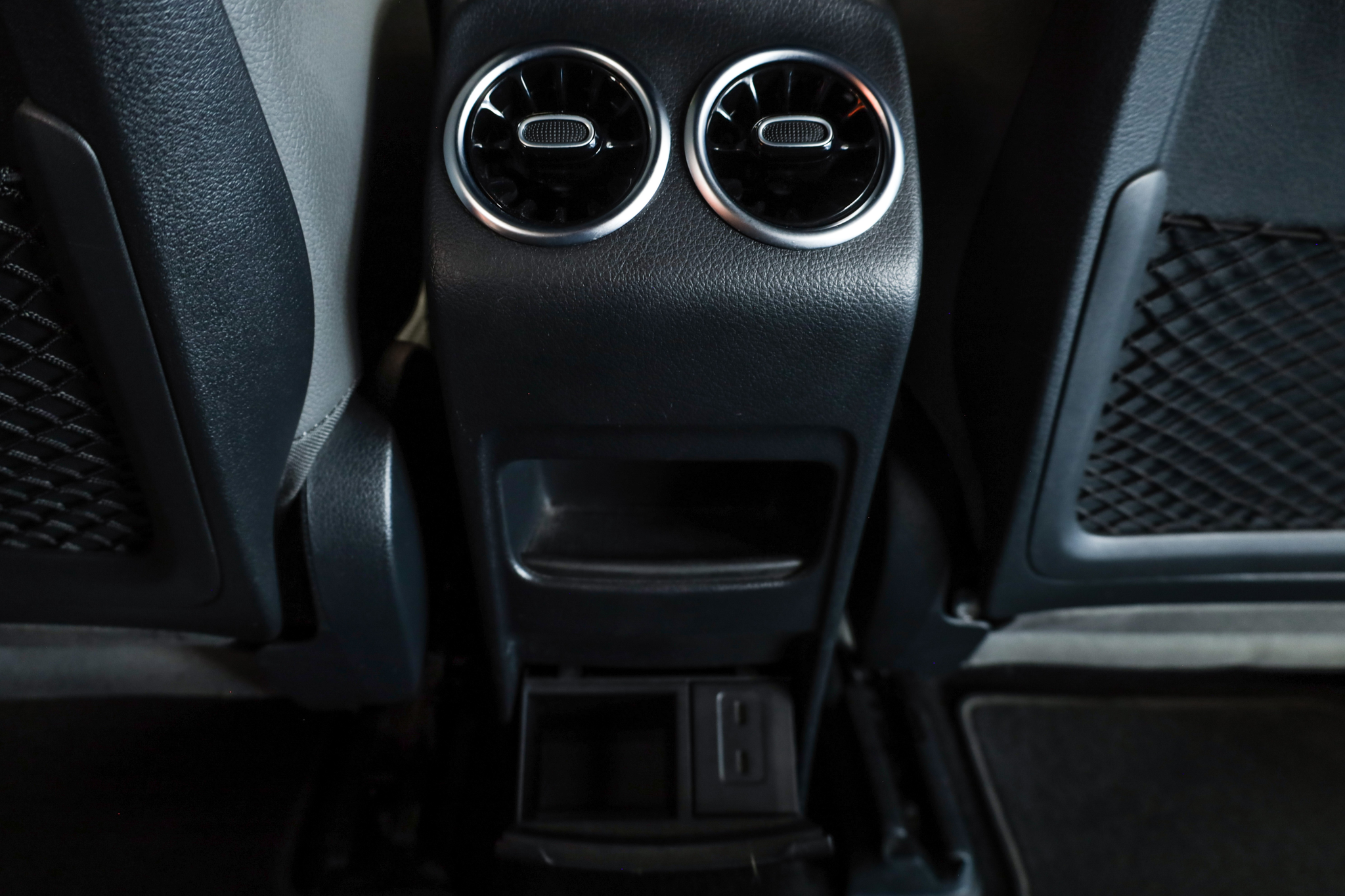 listing desktop thumbnail image 16