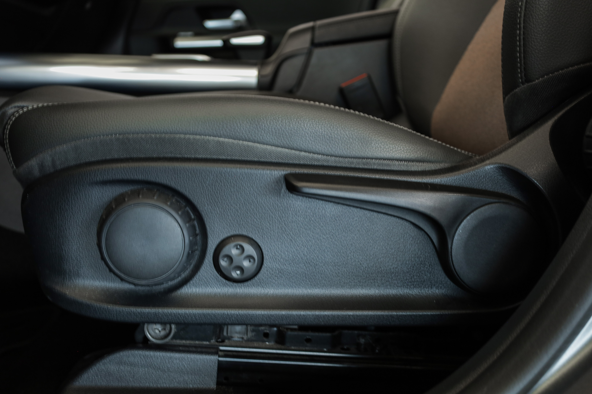 listing desktop thumbnail image 18