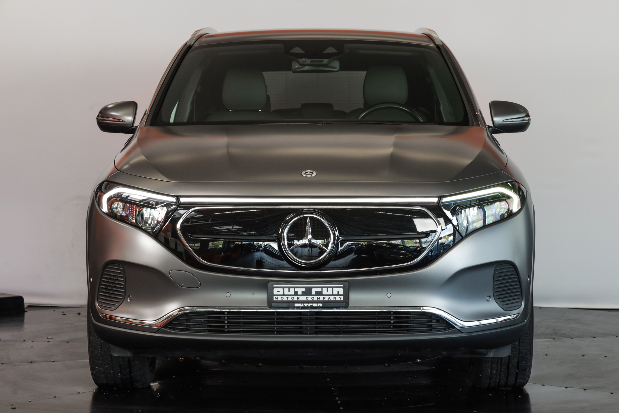 listing desktop thumbnail image 1