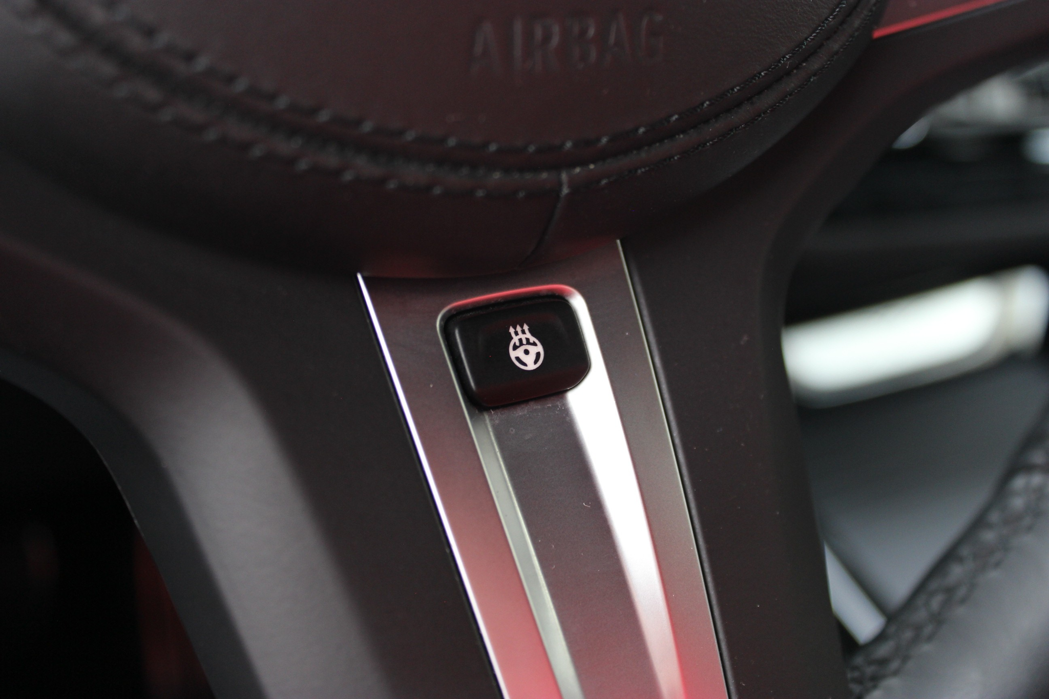 listing desktop thumbnail image 11