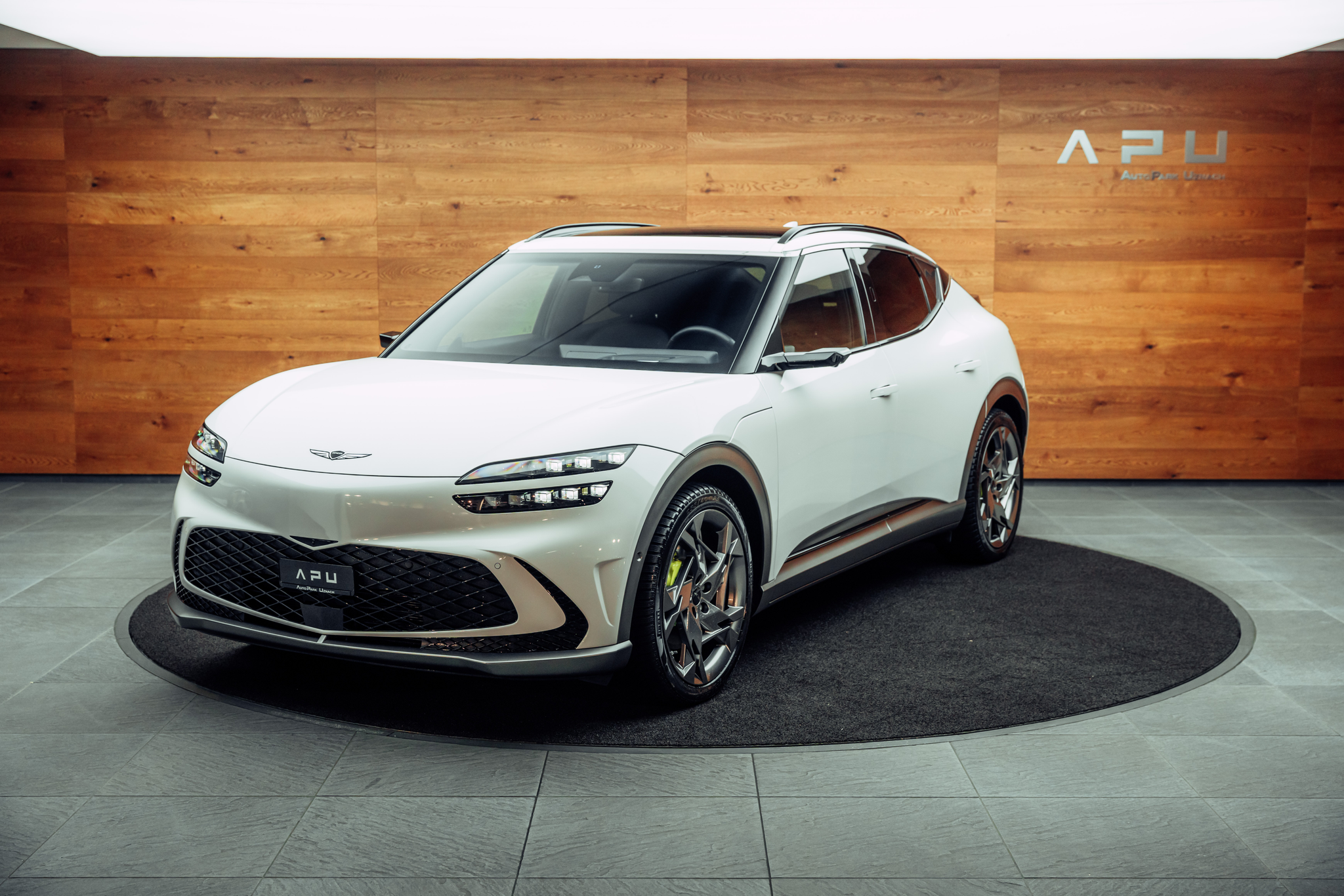 listing desktop thumbnail image 3