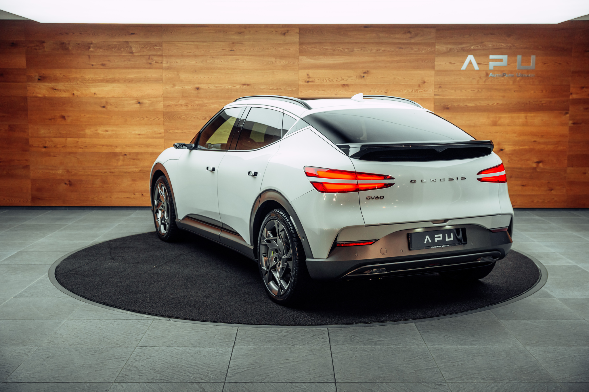 listing desktop thumbnail image 2