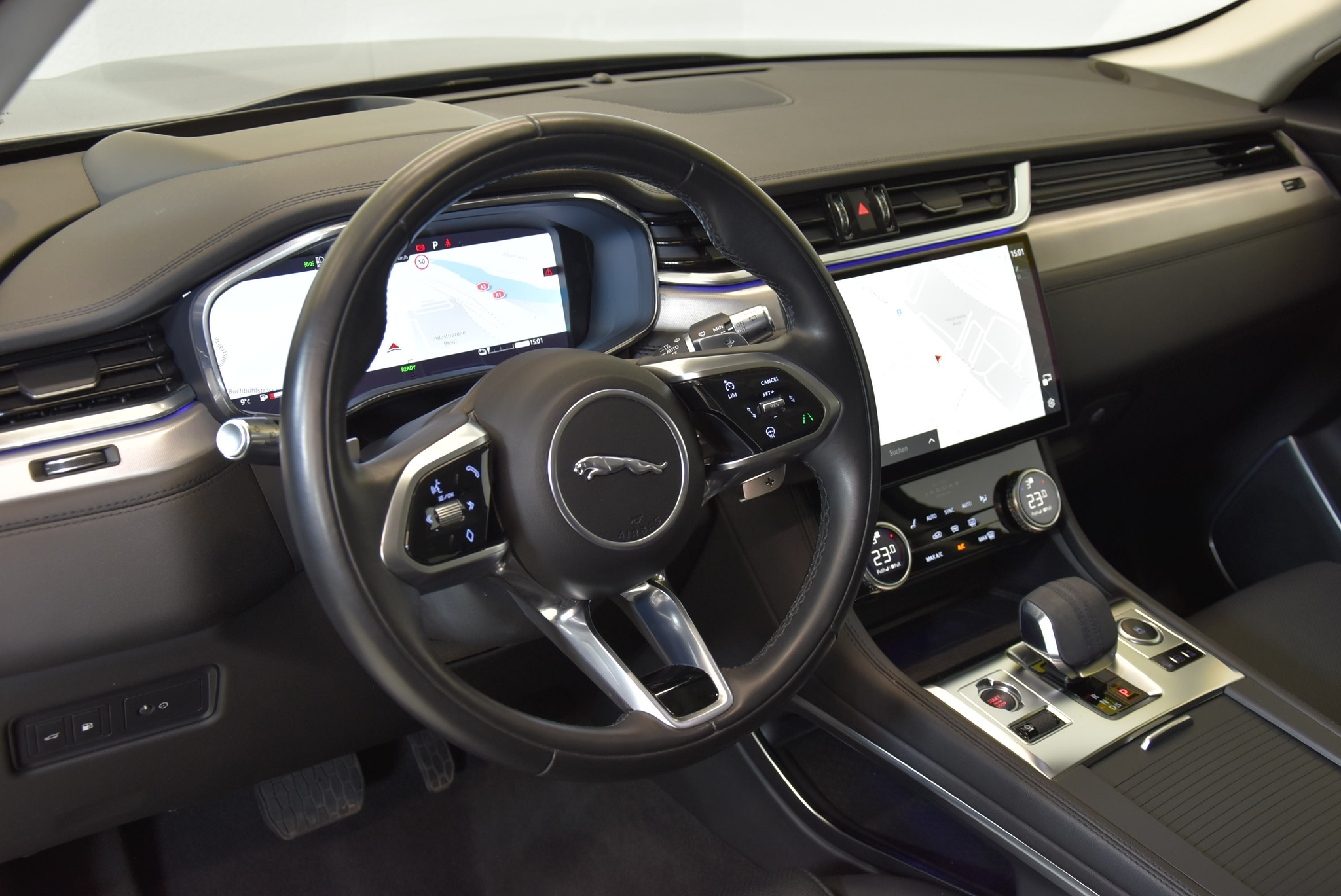 listing desktop thumbnail image 2