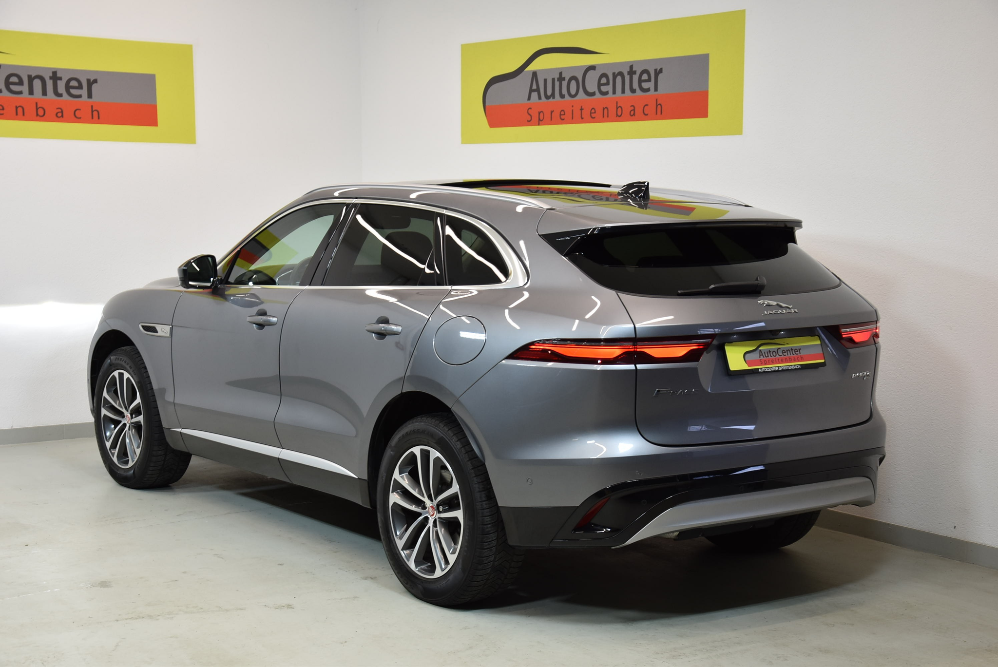 listing desktop thumbnail image 14