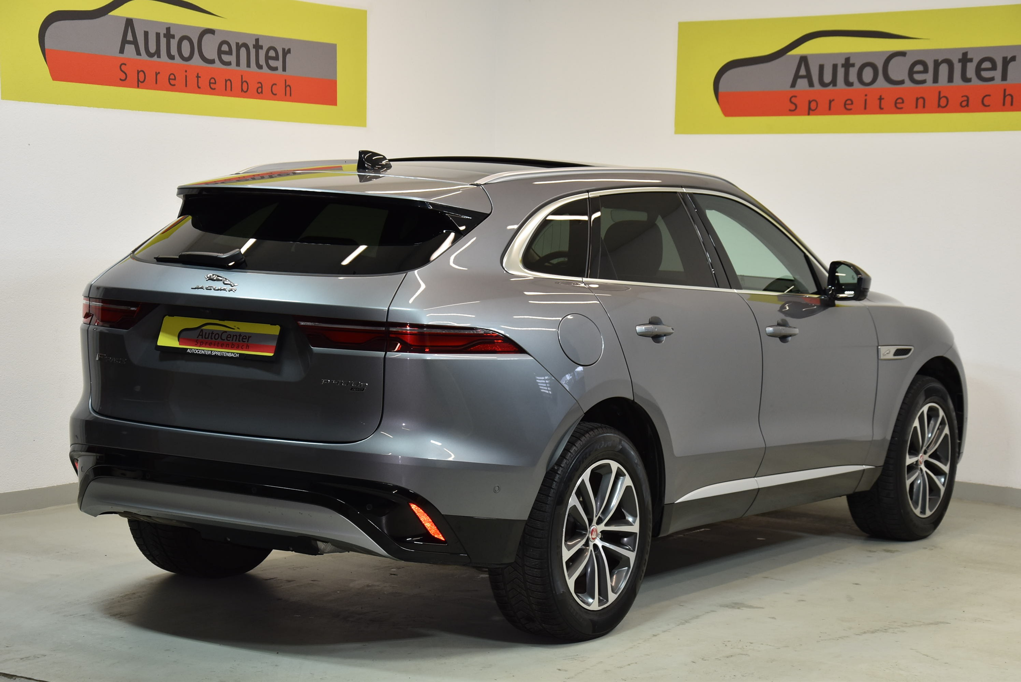 listing desktop thumbnail image 12