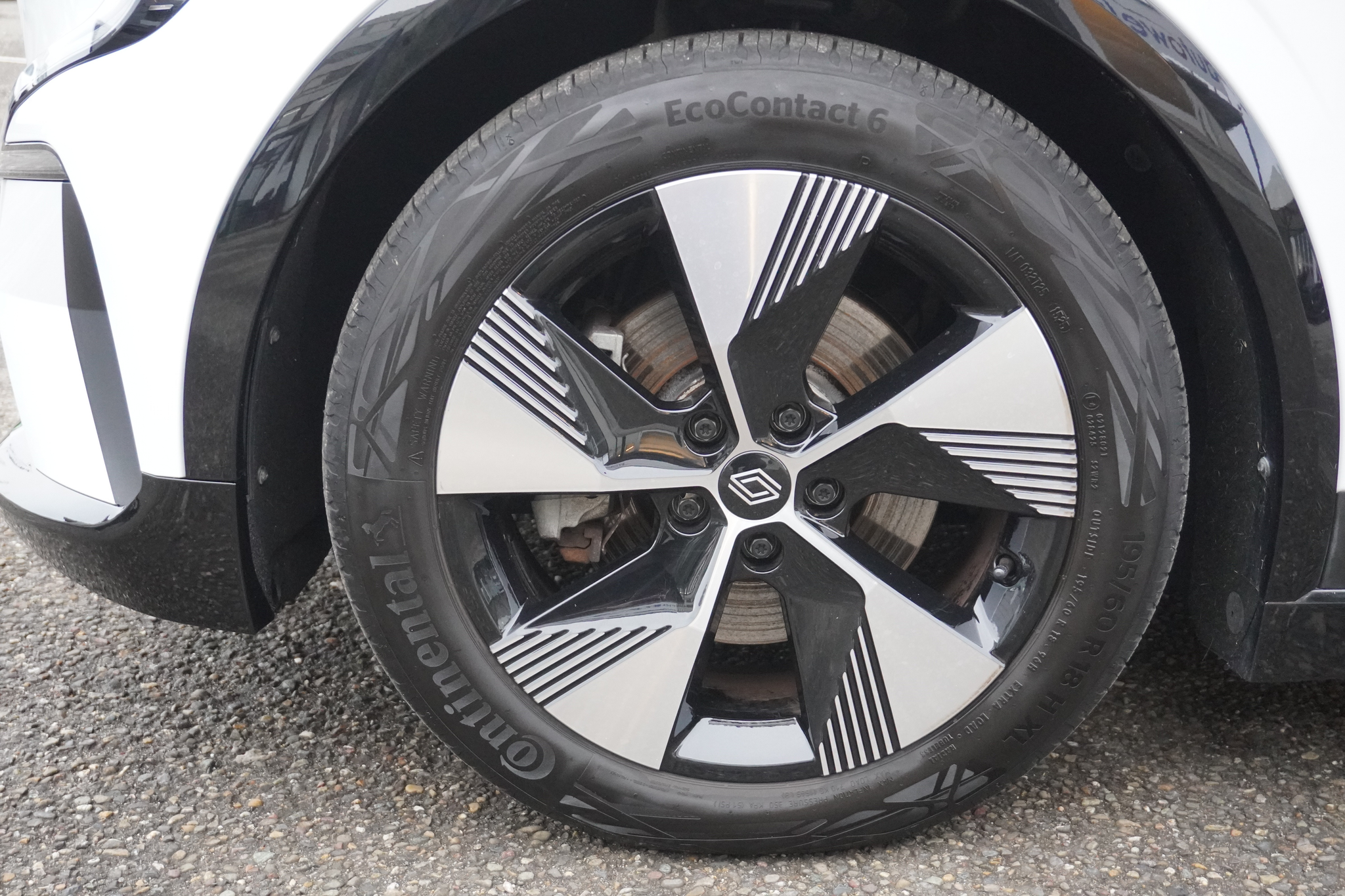 listing desktop thumbnail image 8