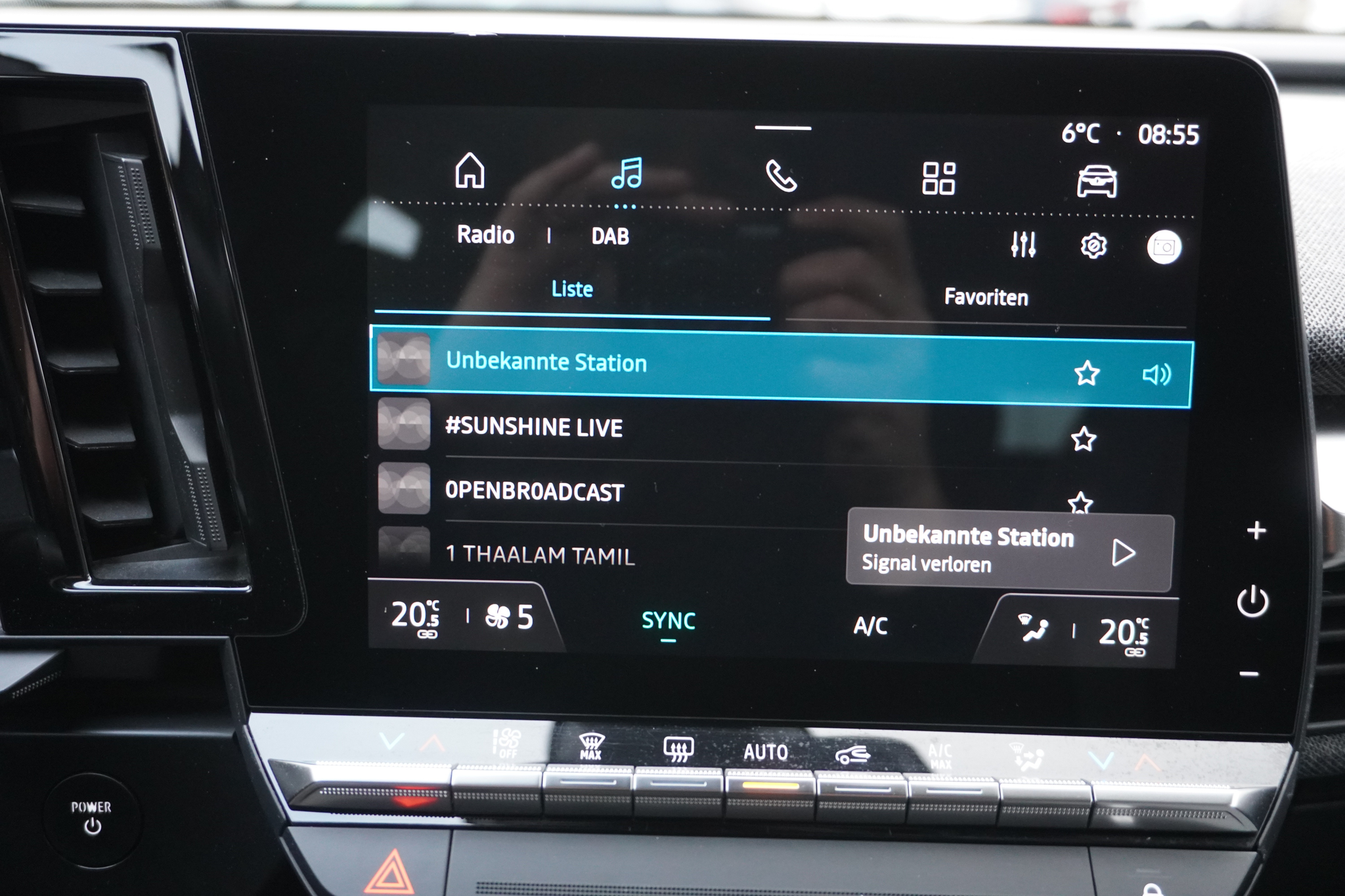 listing desktop thumbnail image 19