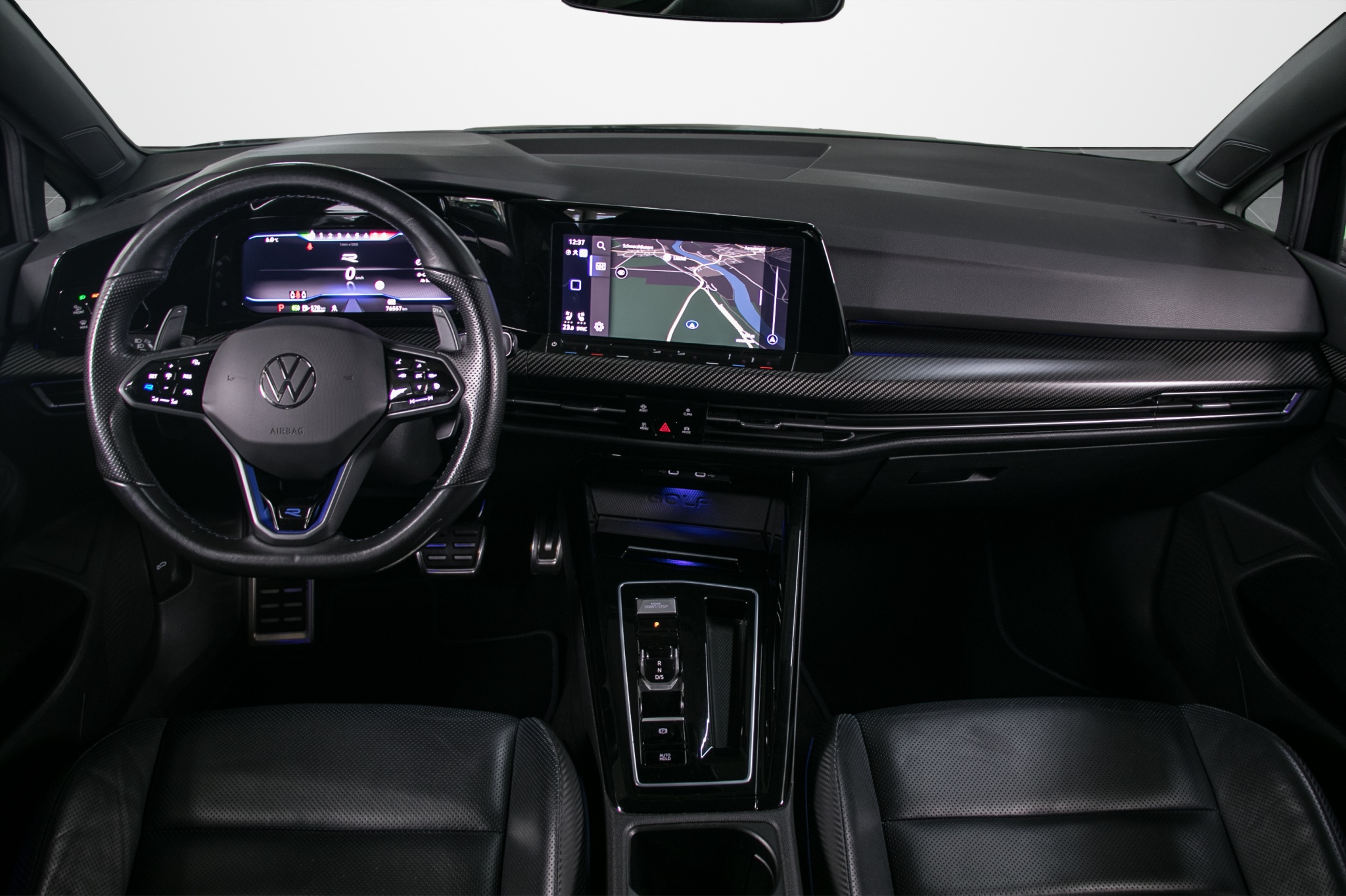 listing desktop thumbnail image 3