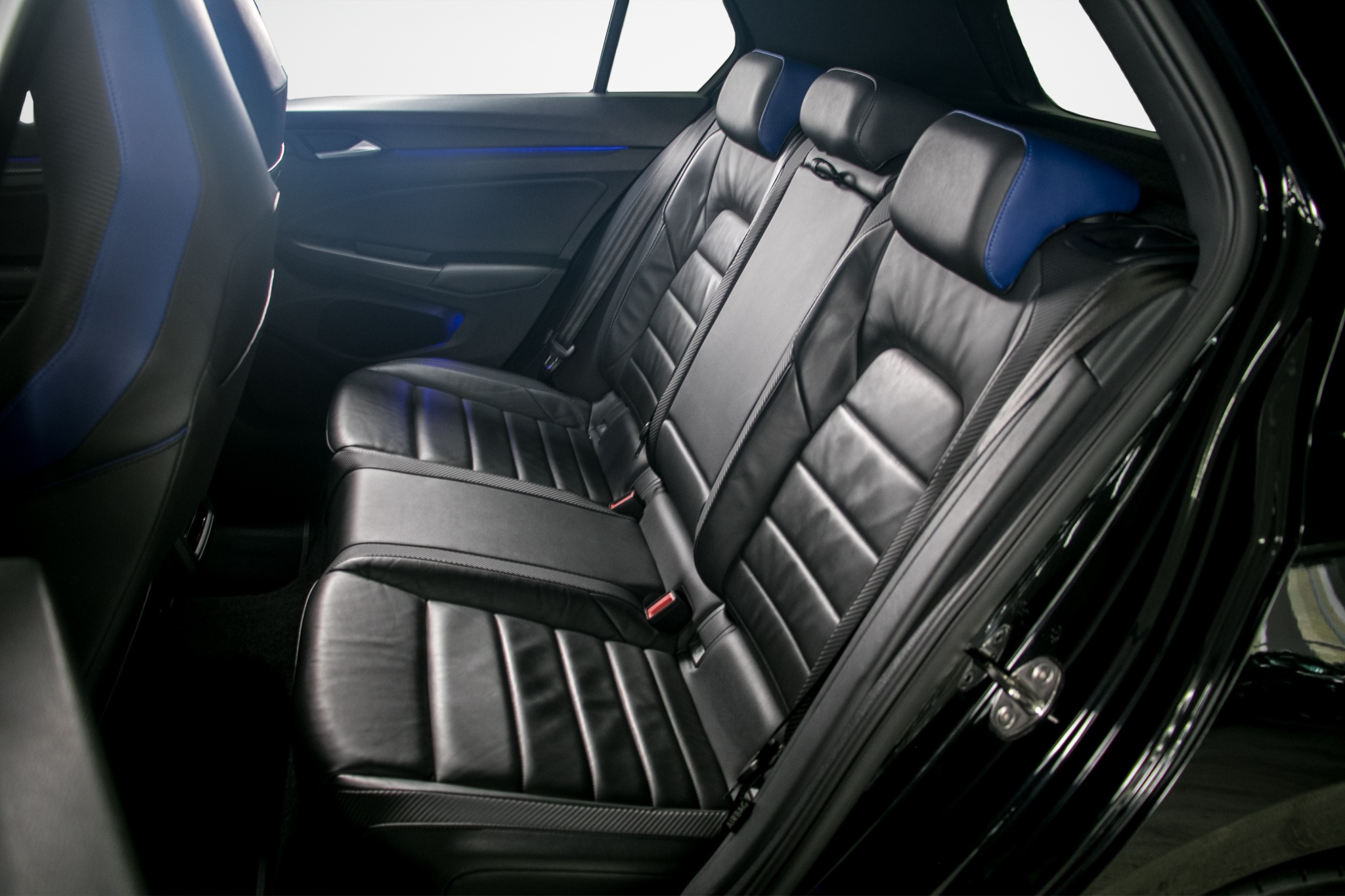 listing desktop thumbnail image 14