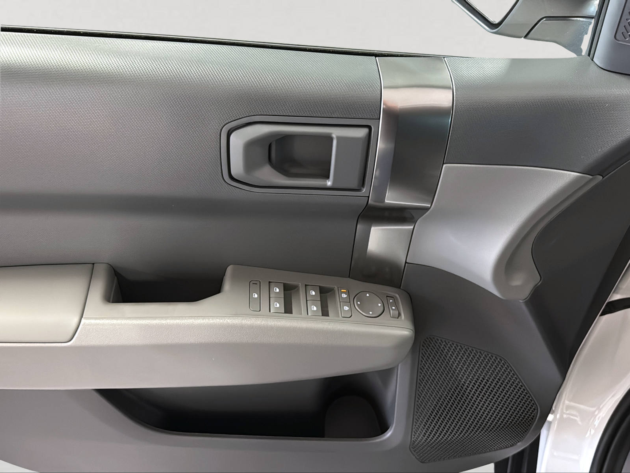 listing desktop thumbnail image 13