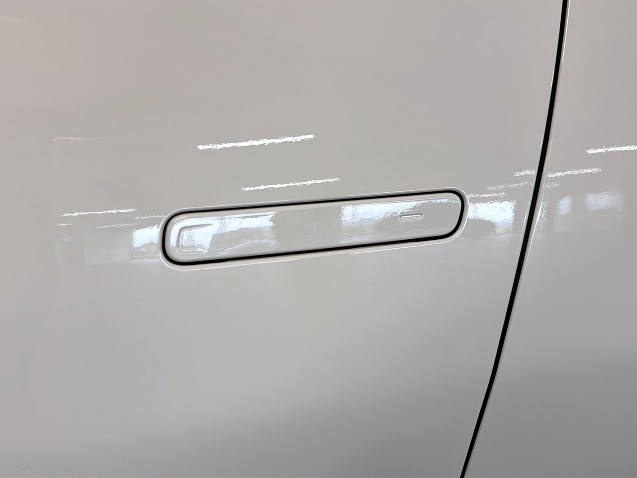 listing desktop thumbnail image 7