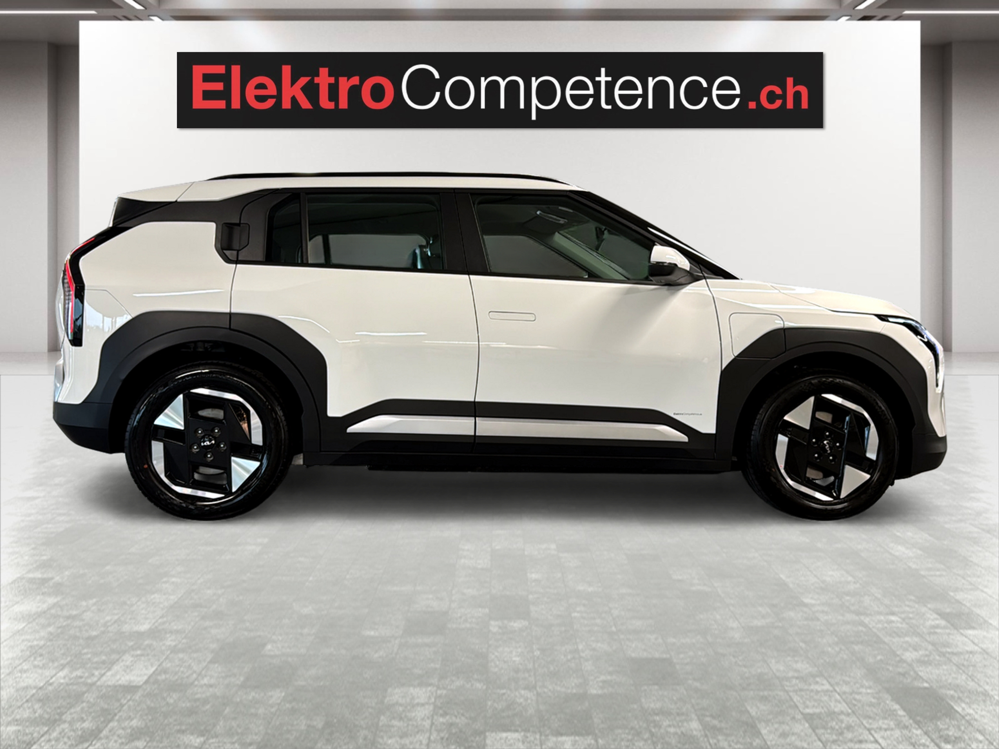 listing desktop thumbnail image 20