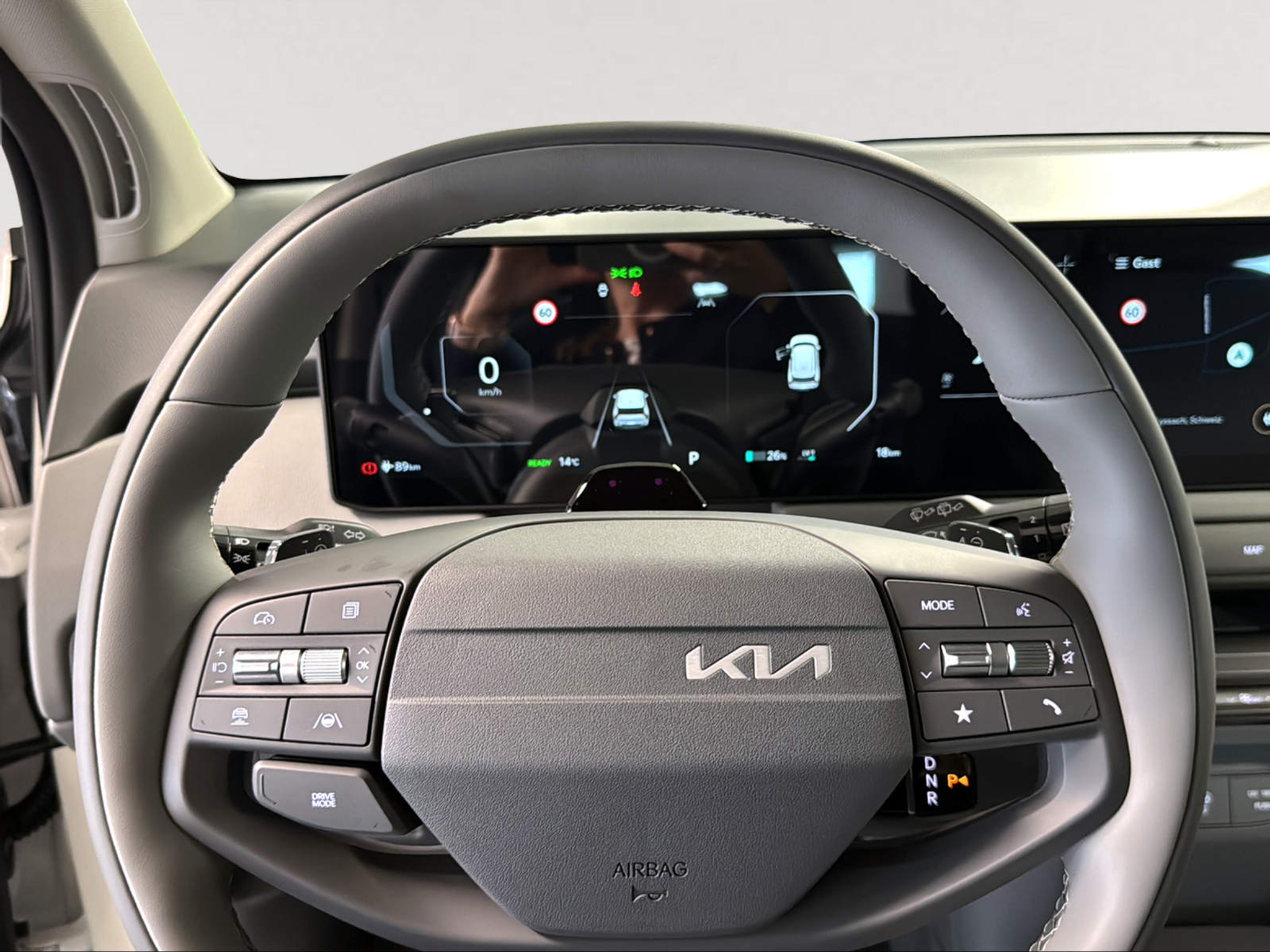 listing desktop thumbnail image 11