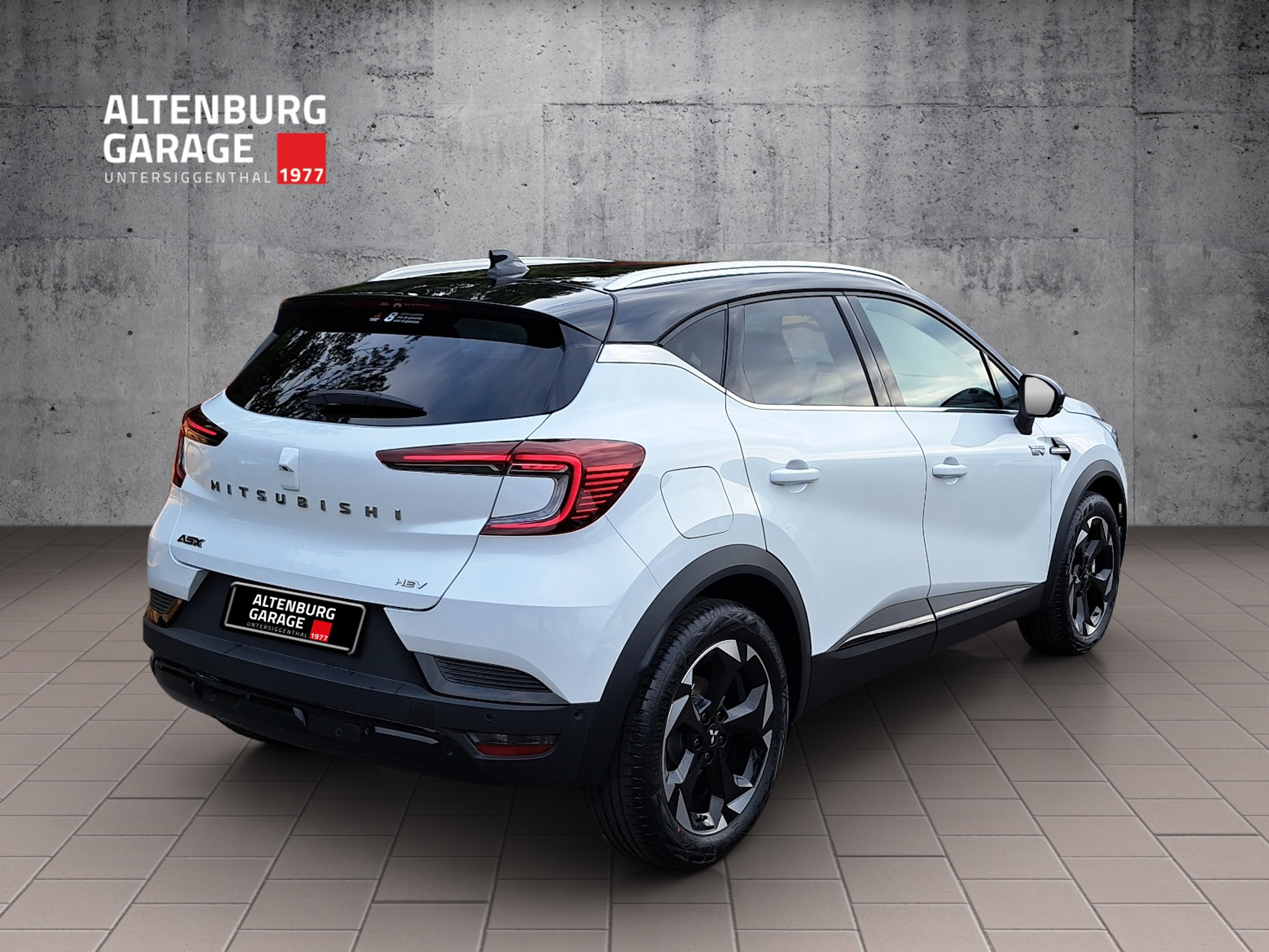 listing desktop thumbnail image 4