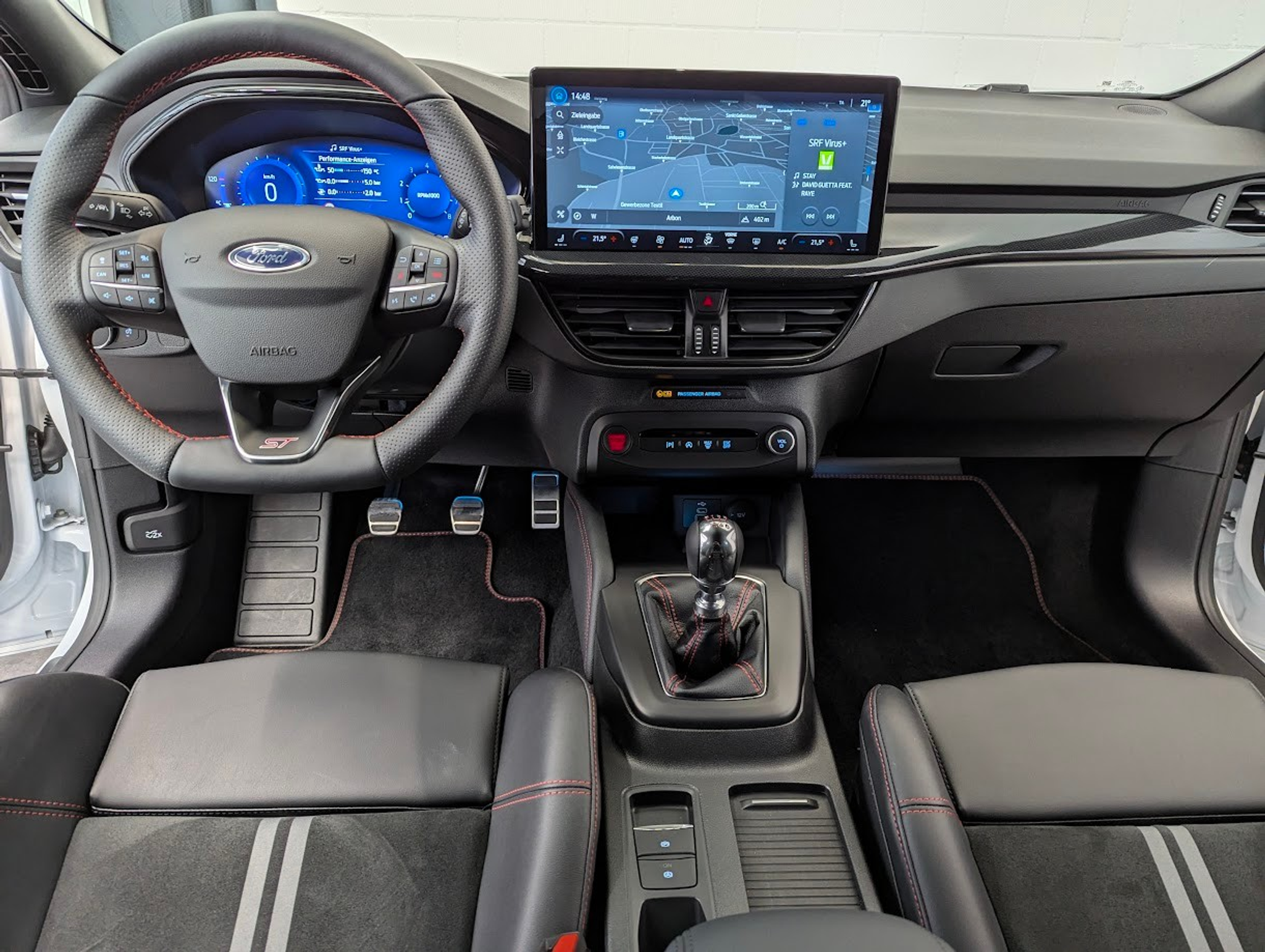 listing desktop thumbnail image 12