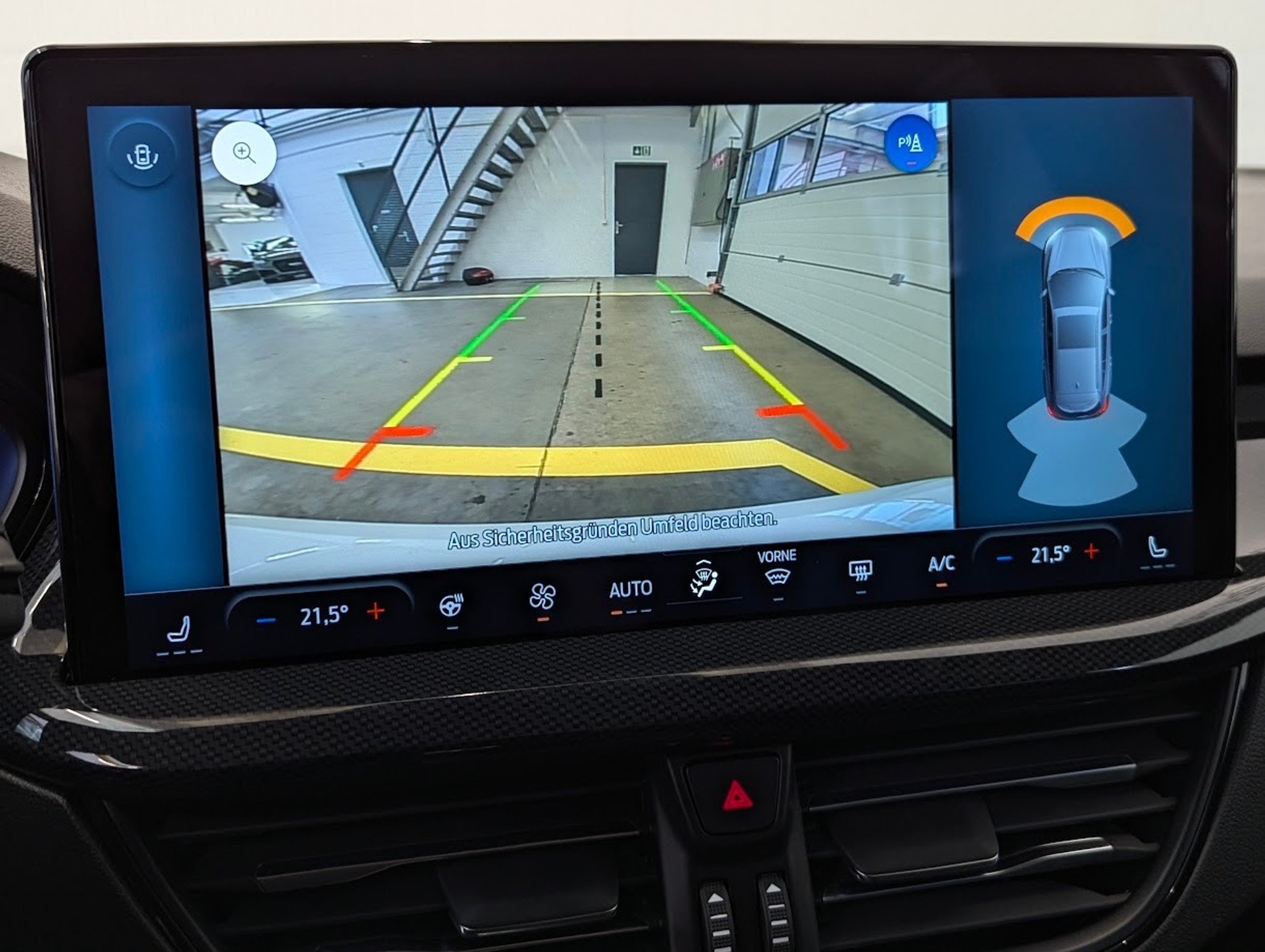 listing desktop thumbnail image 11