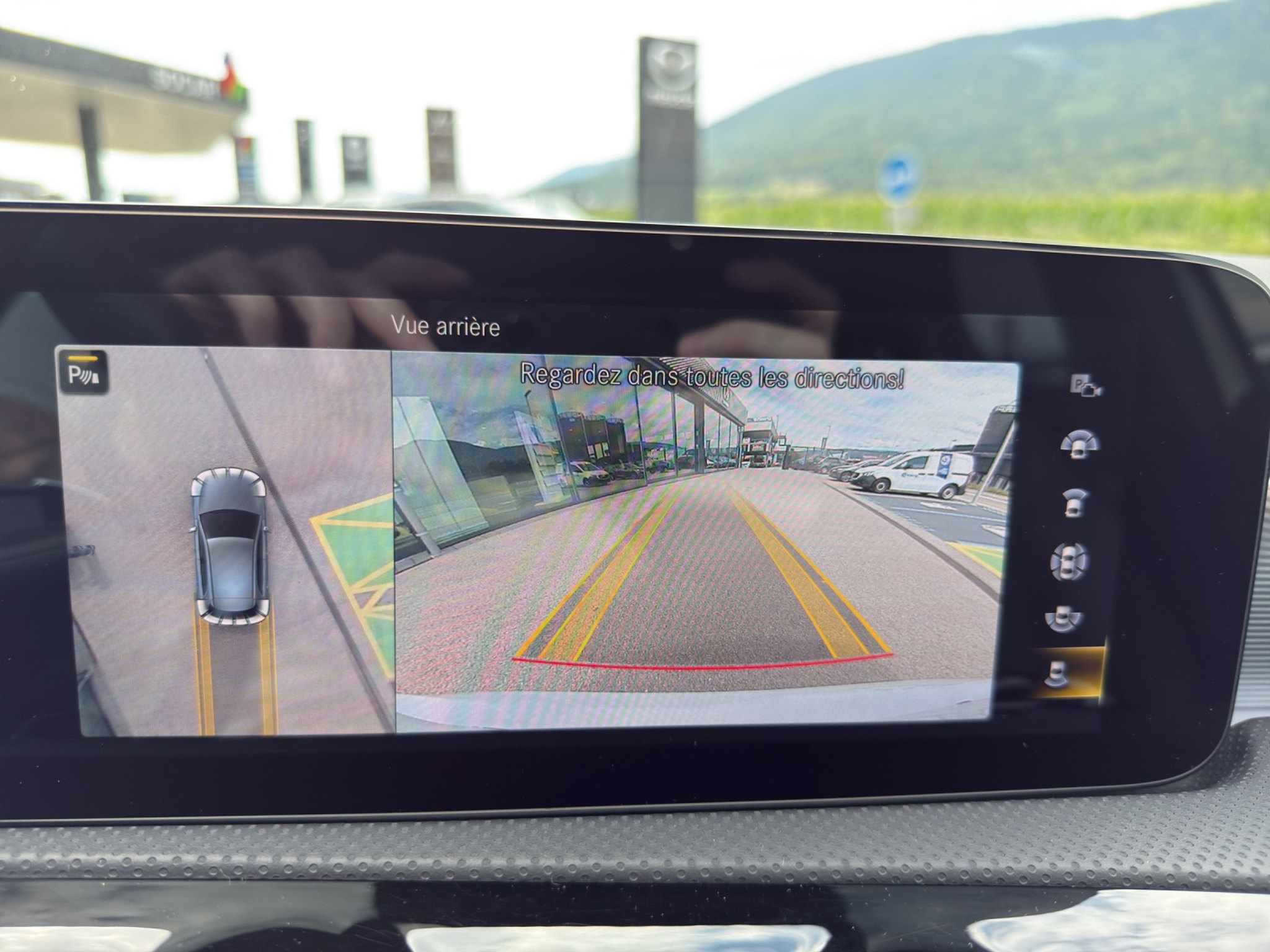 listing desktop thumbnail image 13