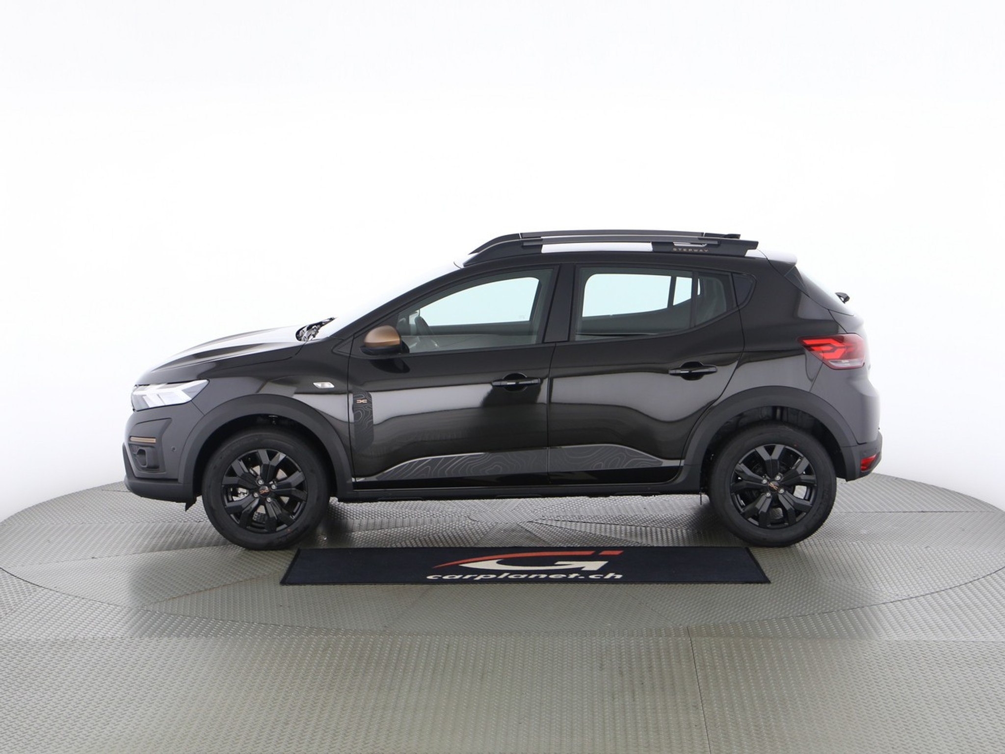 listing desktop thumbnail image 1