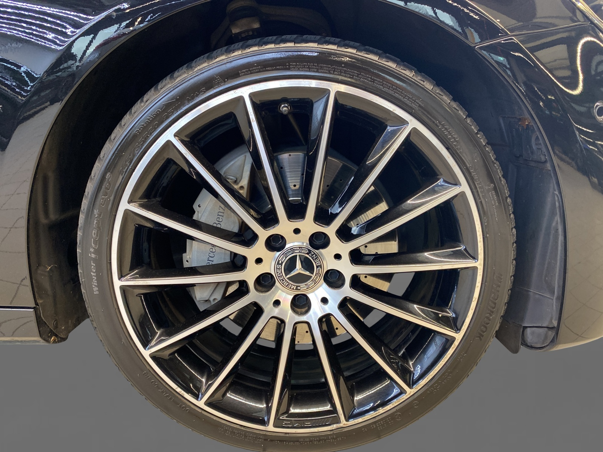 listing desktop thumbnail image 5