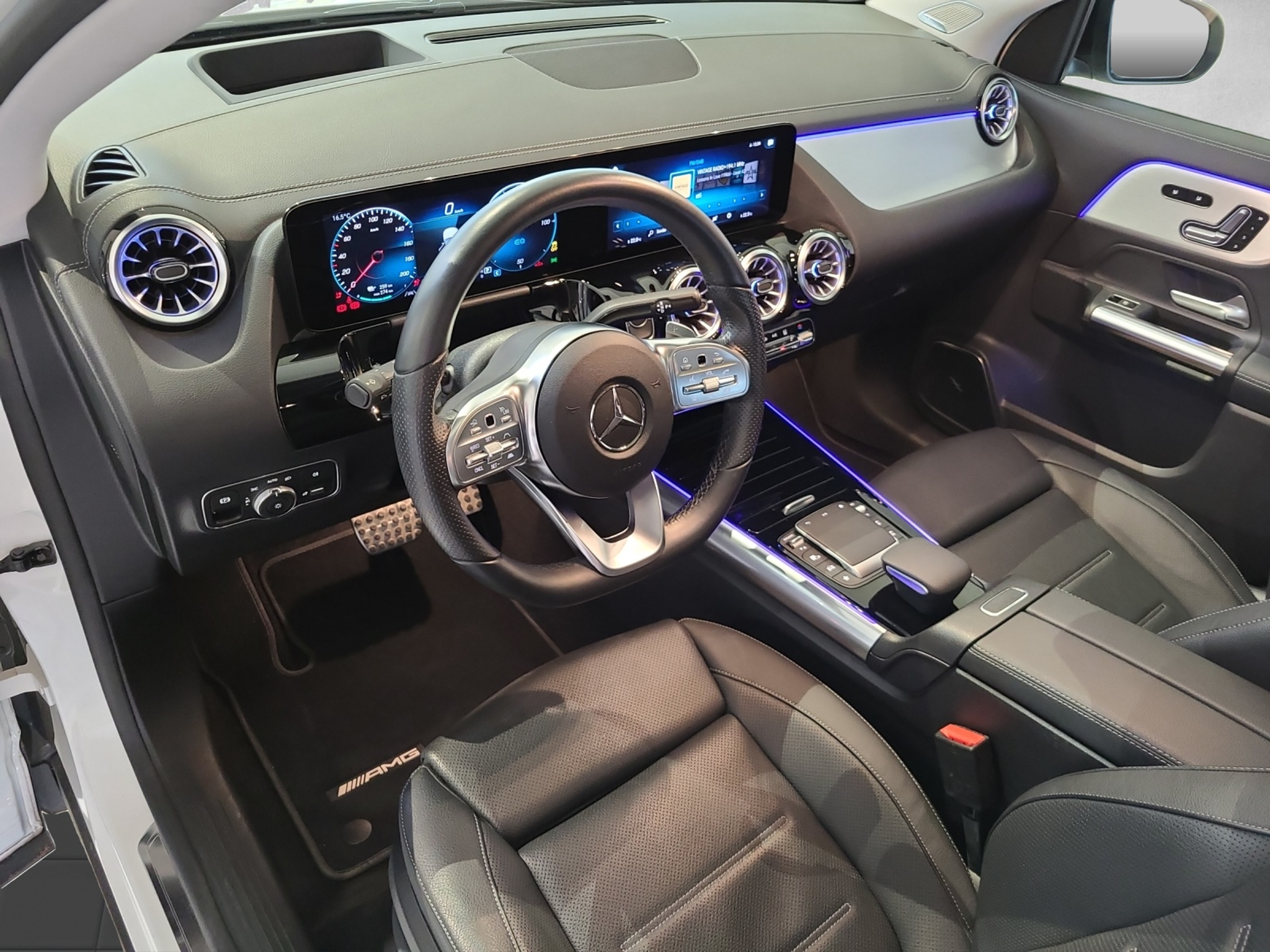 listing desktop thumbnail image 6