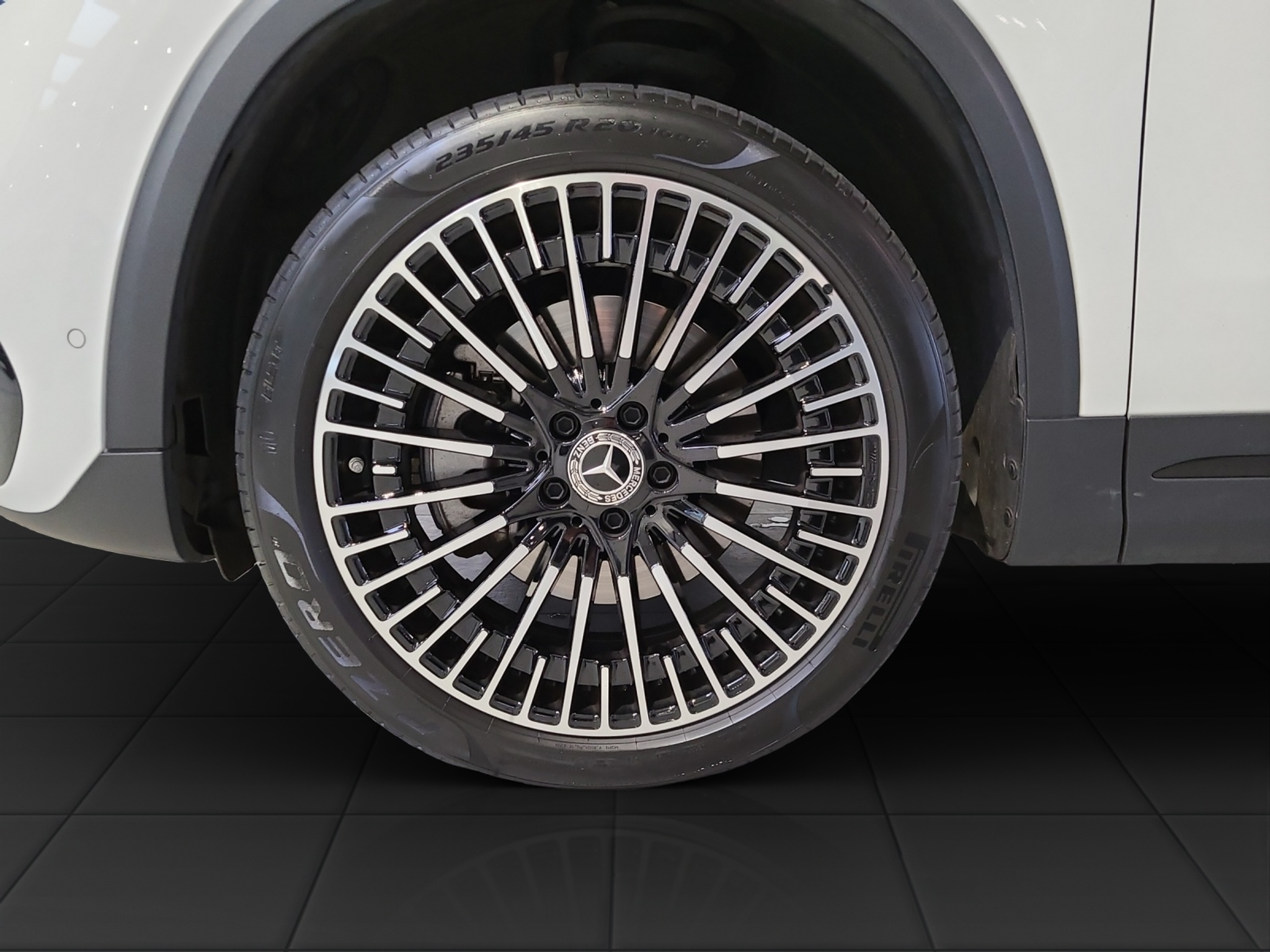 listing desktop thumbnail image 9