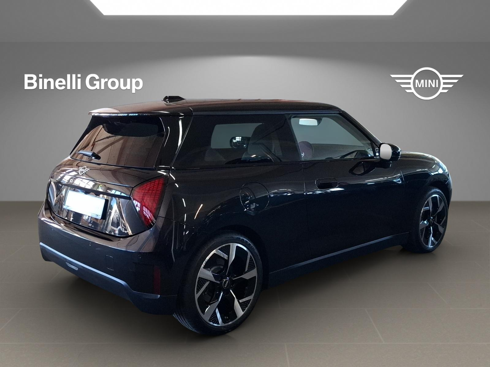 listing desktop thumbnail image 16