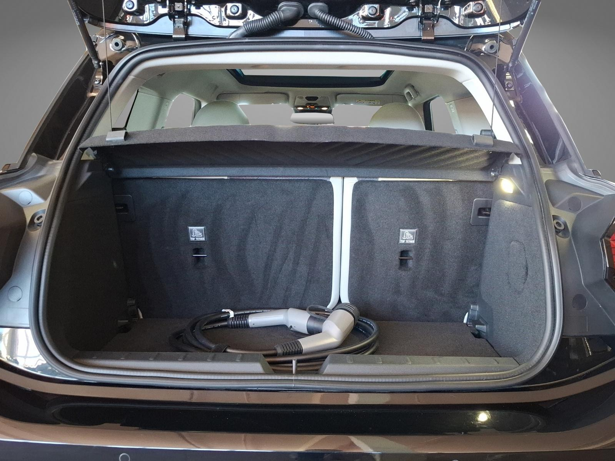 listing desktop thumbnail image 15