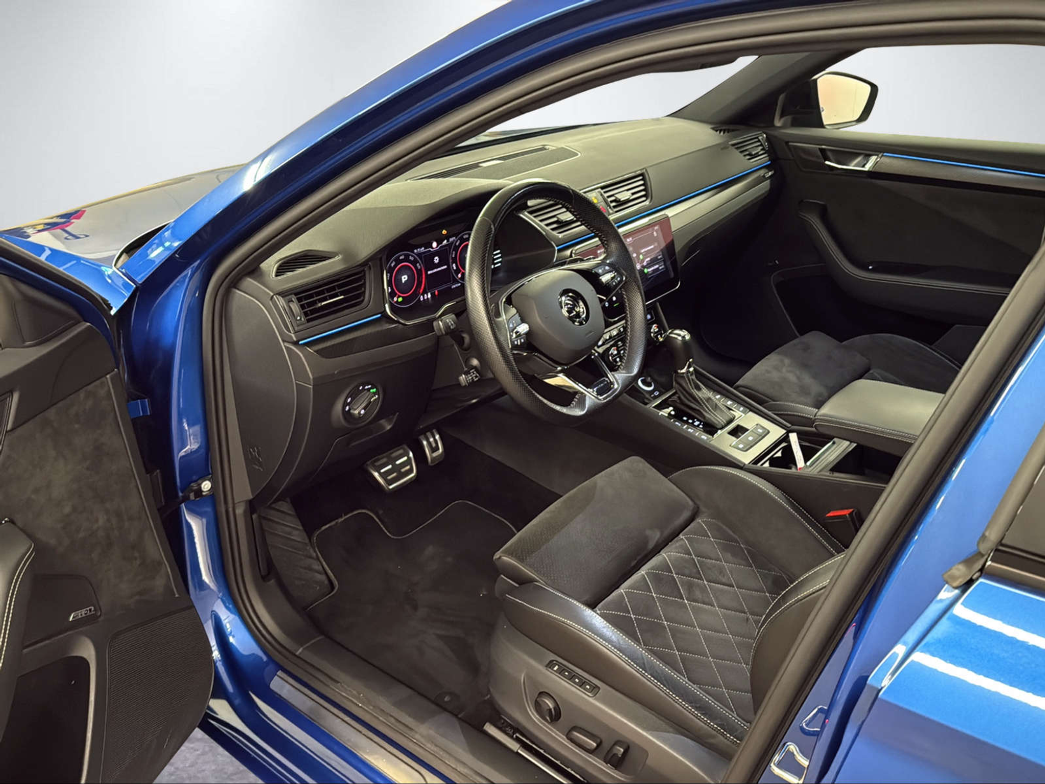 listing desktop thumbnail image 13