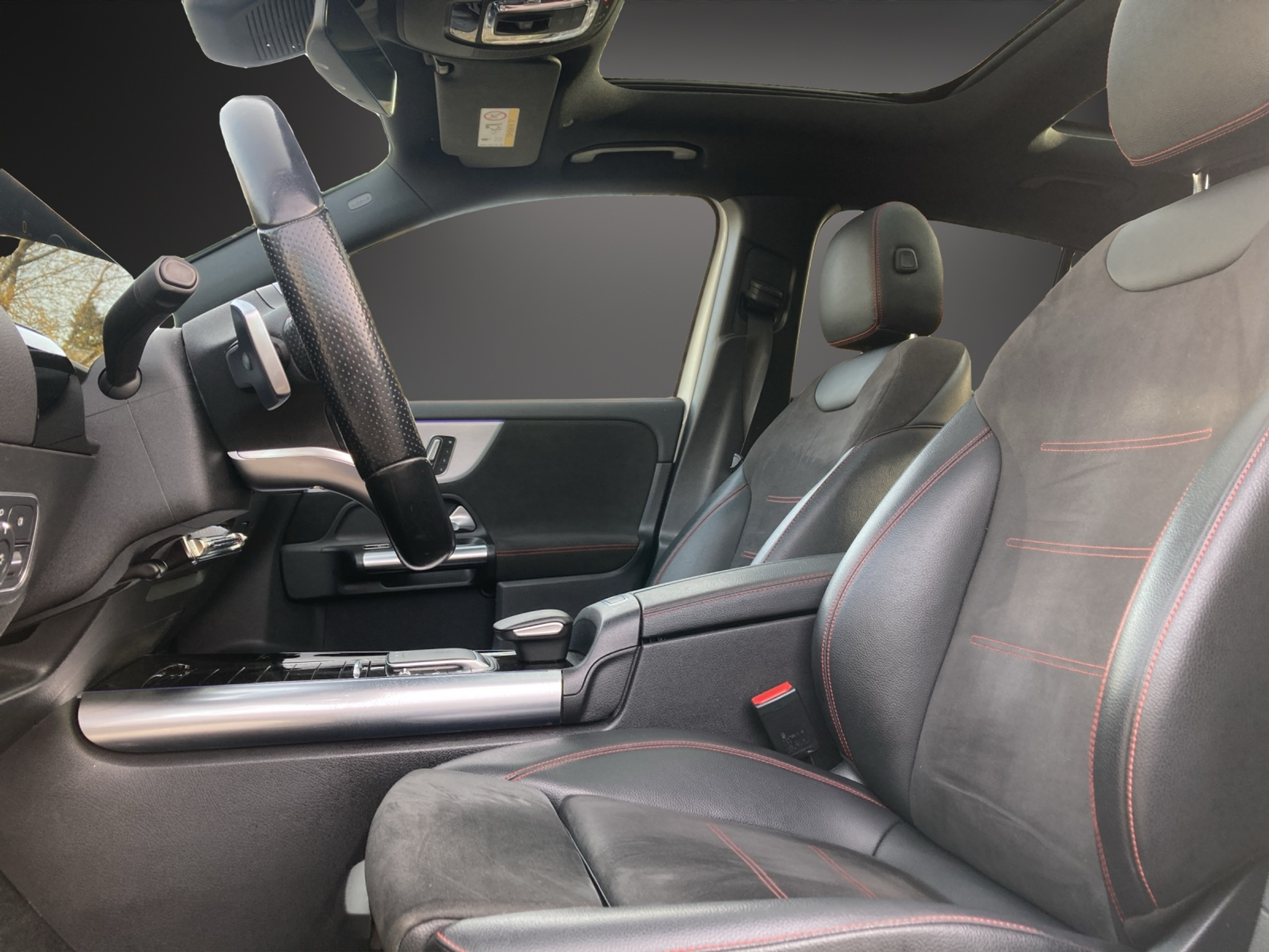 listing desktop thumbnail image 5