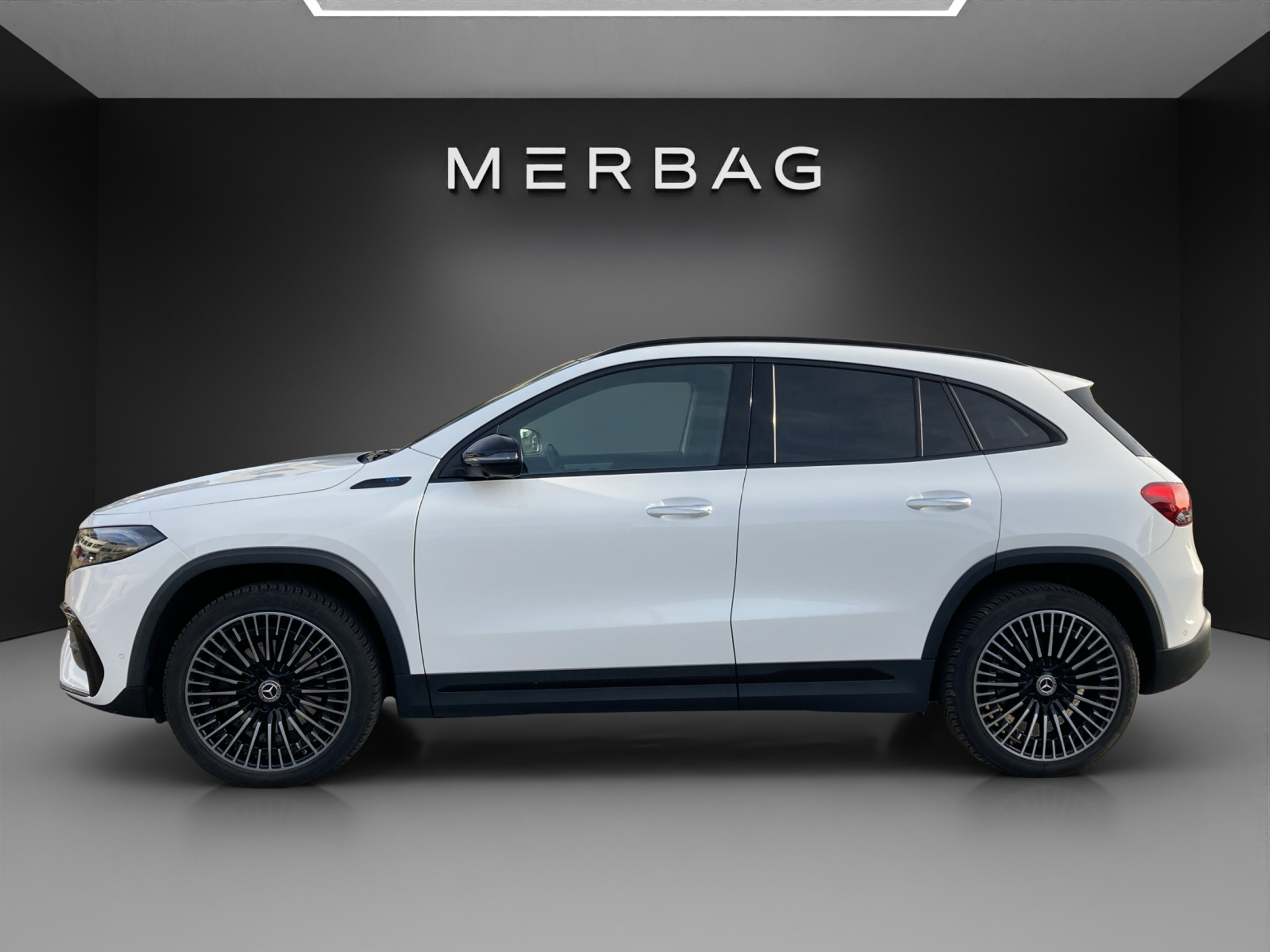 listing desktop thumbnail image 3