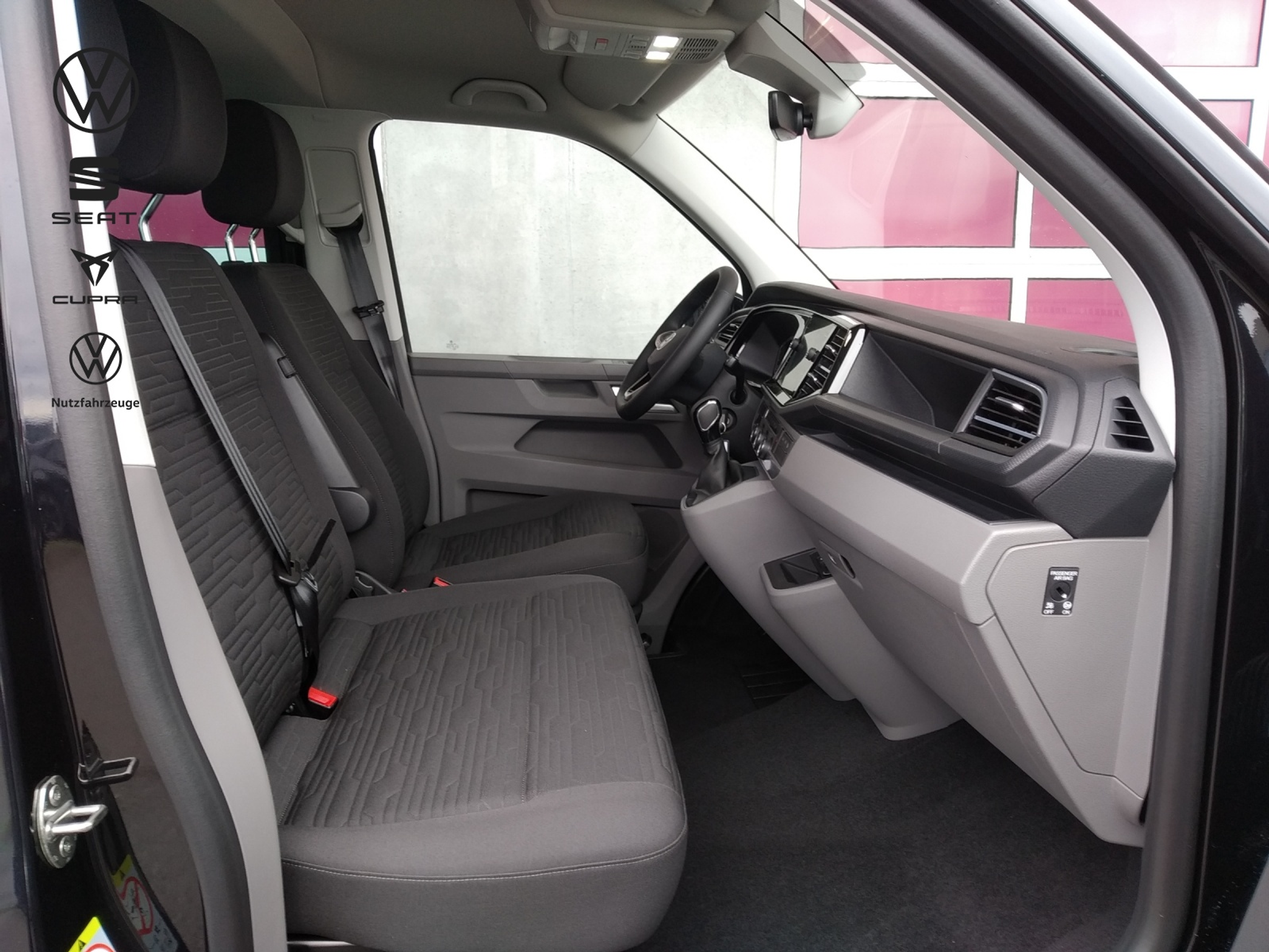 listing desktop thumbnail image 12