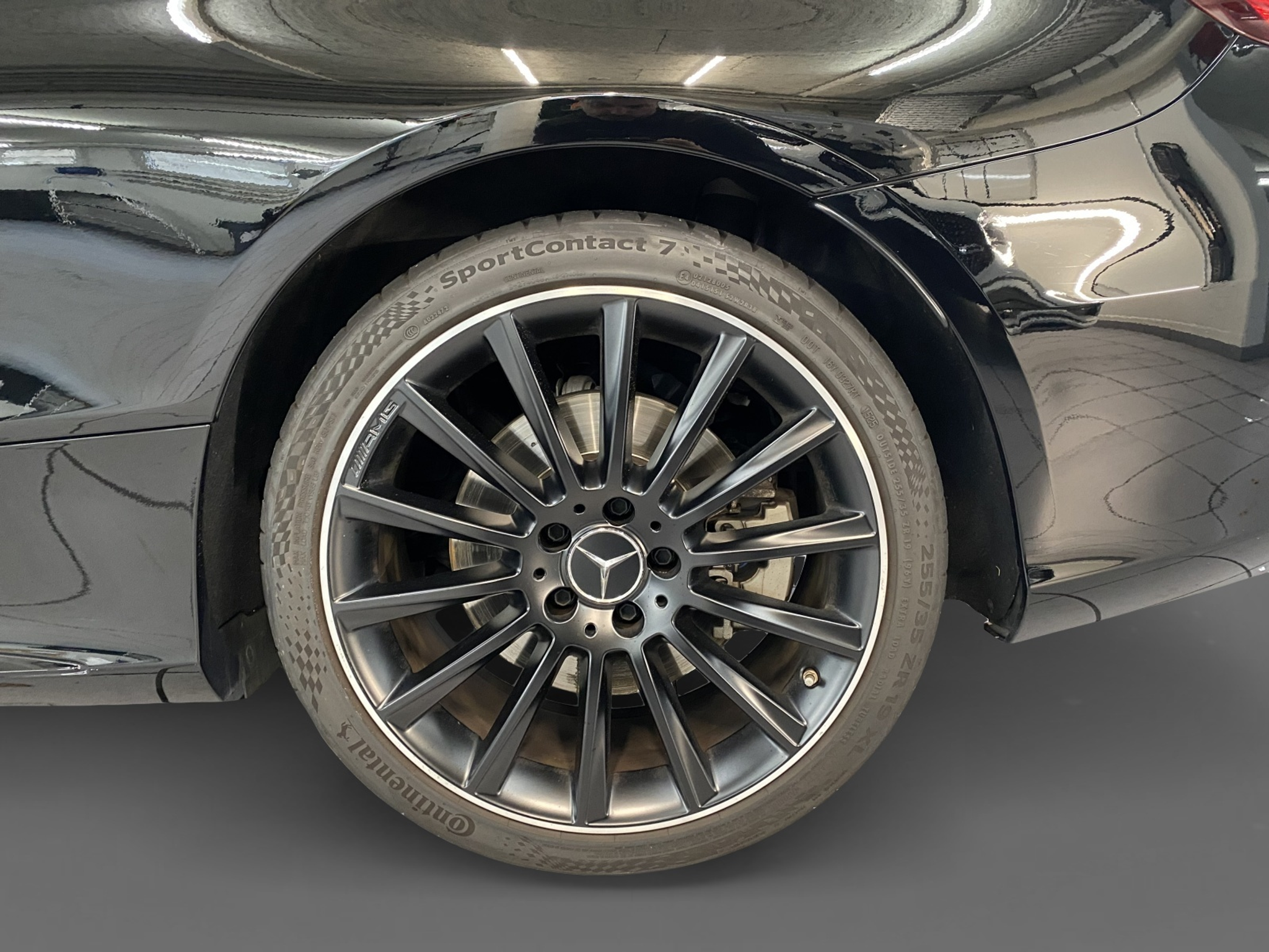 listing desktop thumbnail image 7