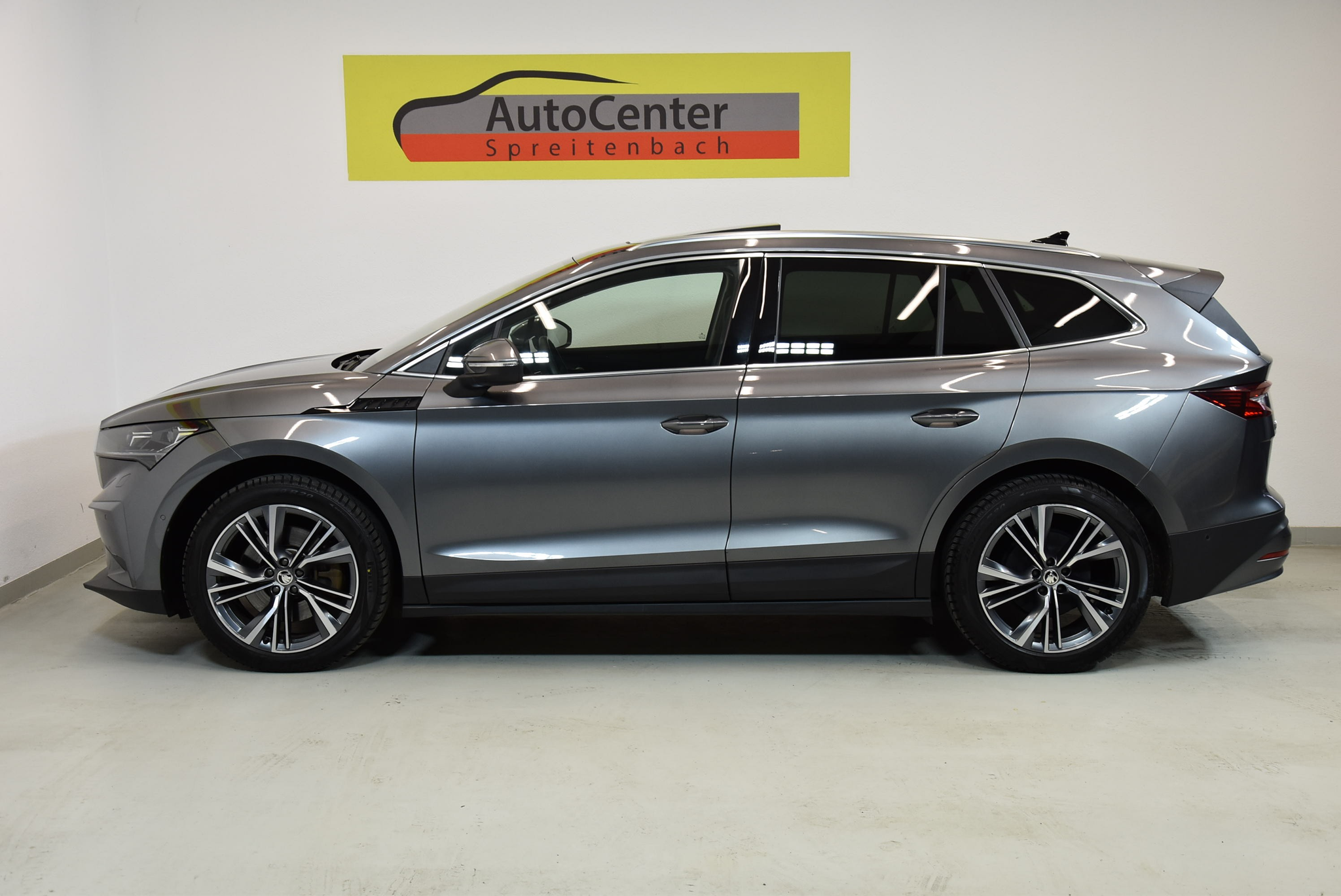 listing desktop thumbnail image 13