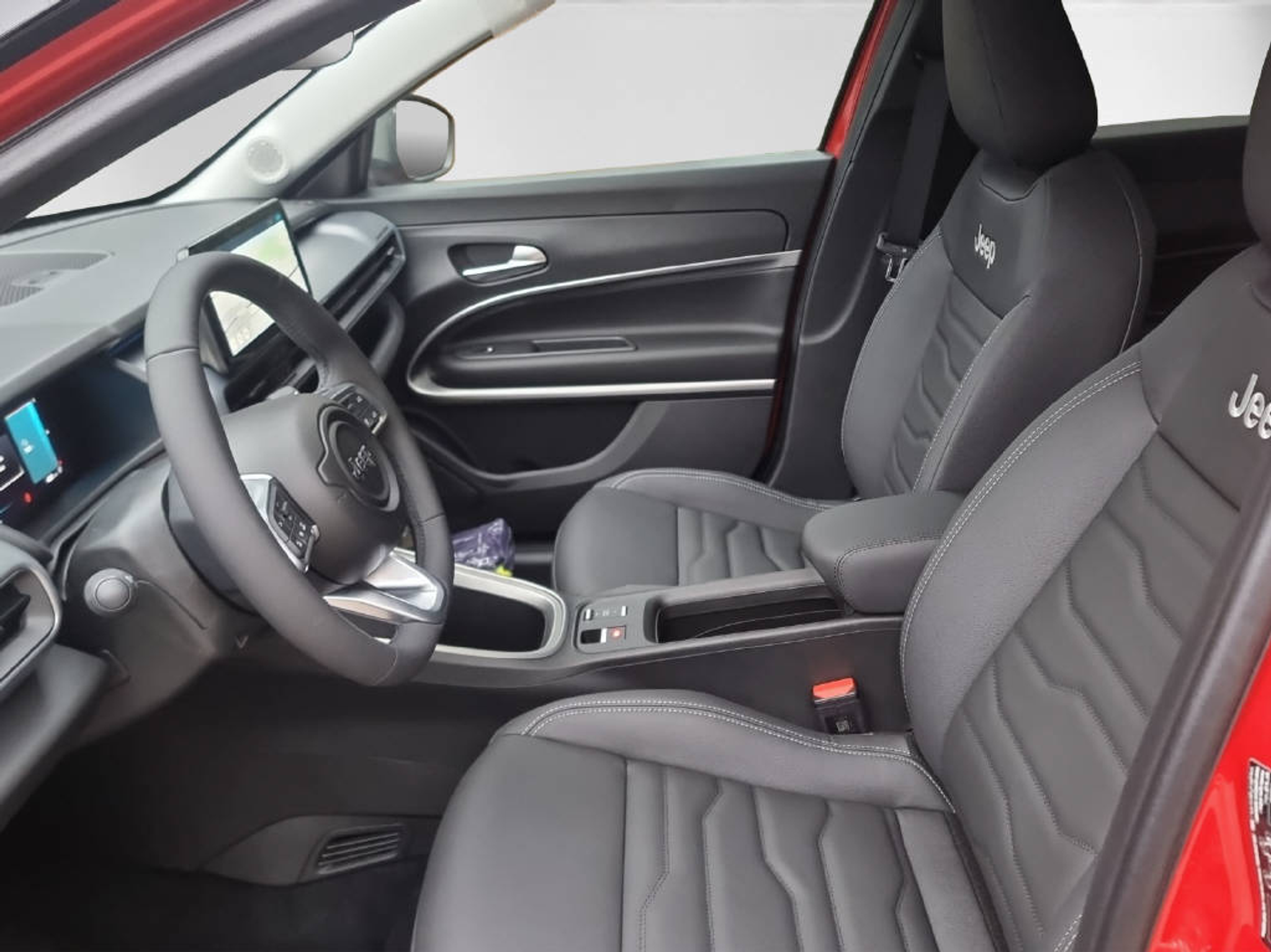 listing desktop thumbnail image 3