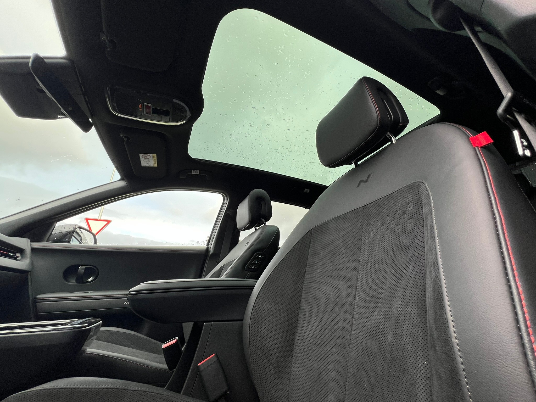 listing desktop thumbnail image 11