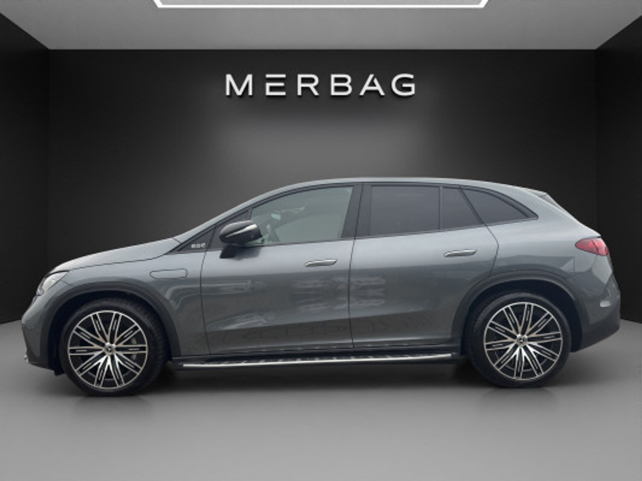 listing desktop thumbnail image 2