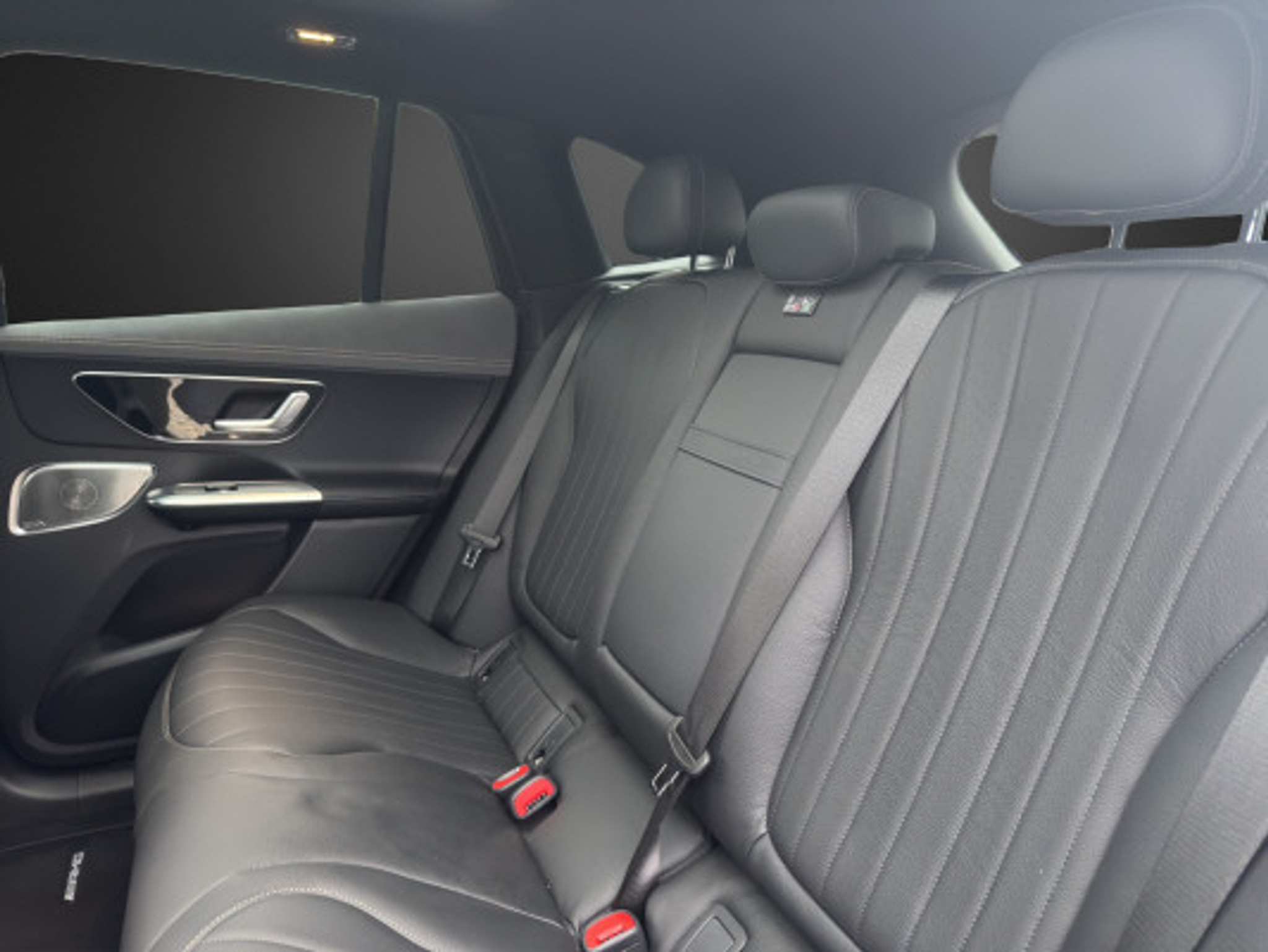 listing desktop thumbnail image 10