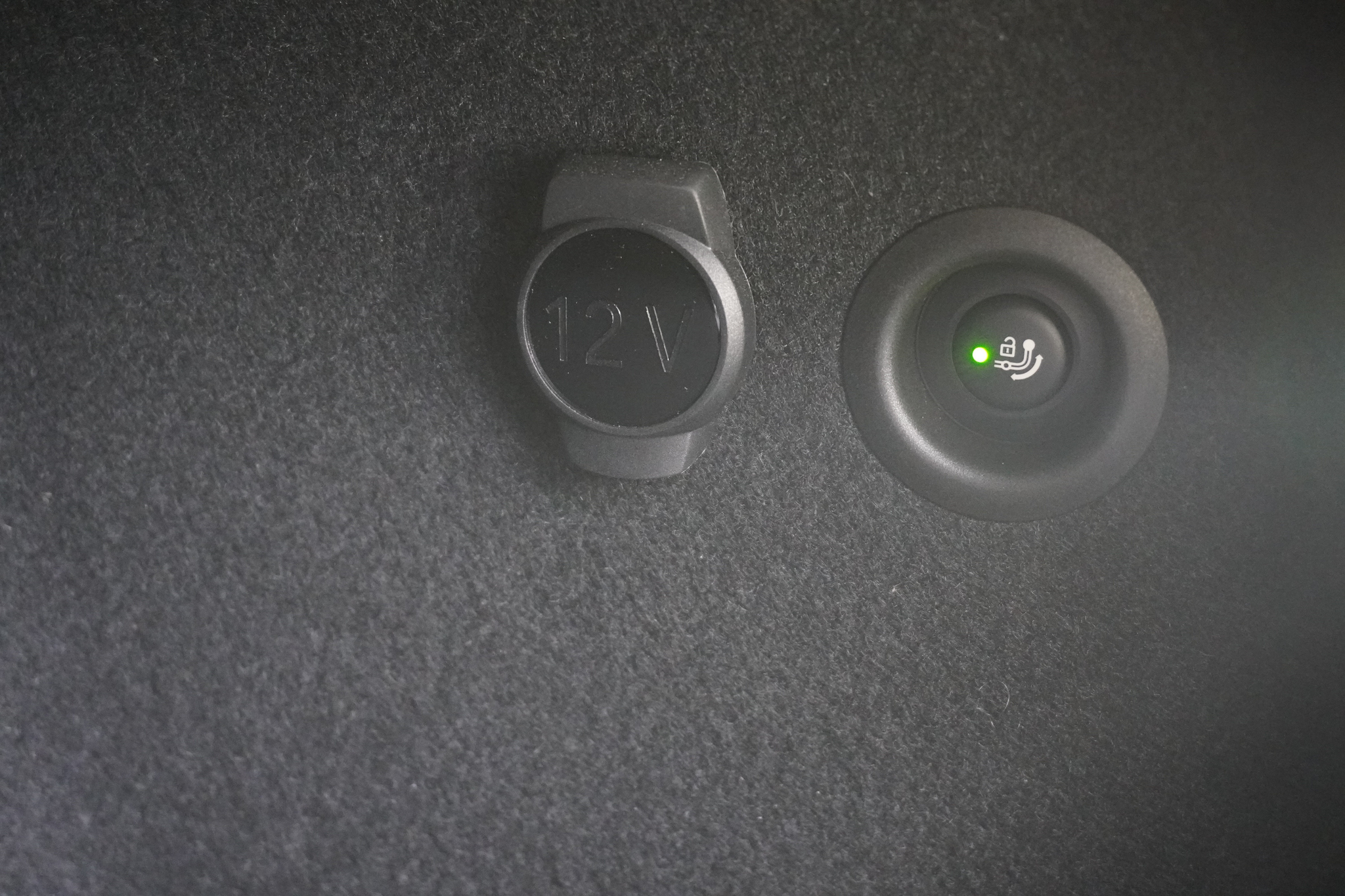 listing desktop thumbnail image 10